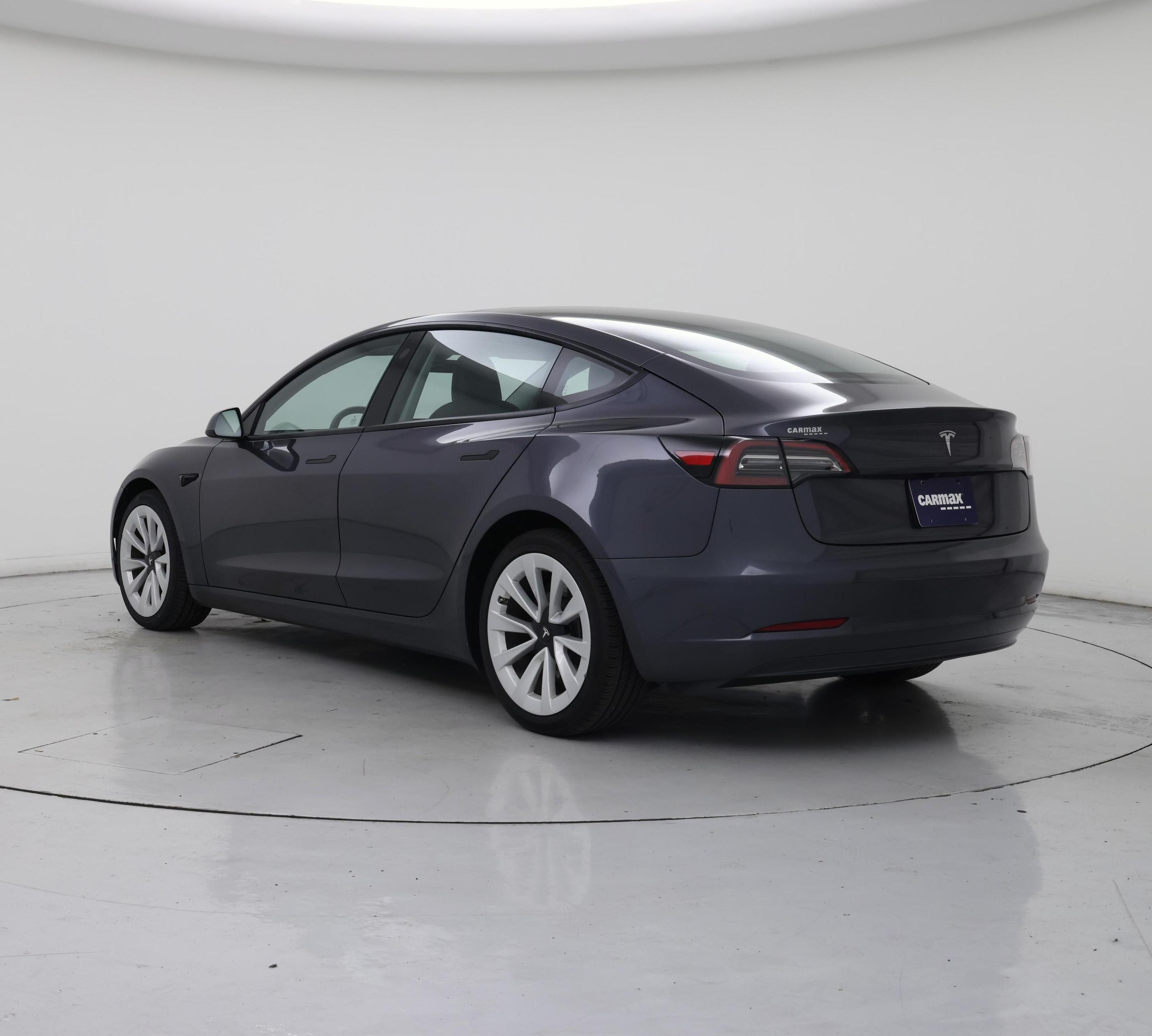 Thumbnail: 2023 Tesla Model 3 - 2