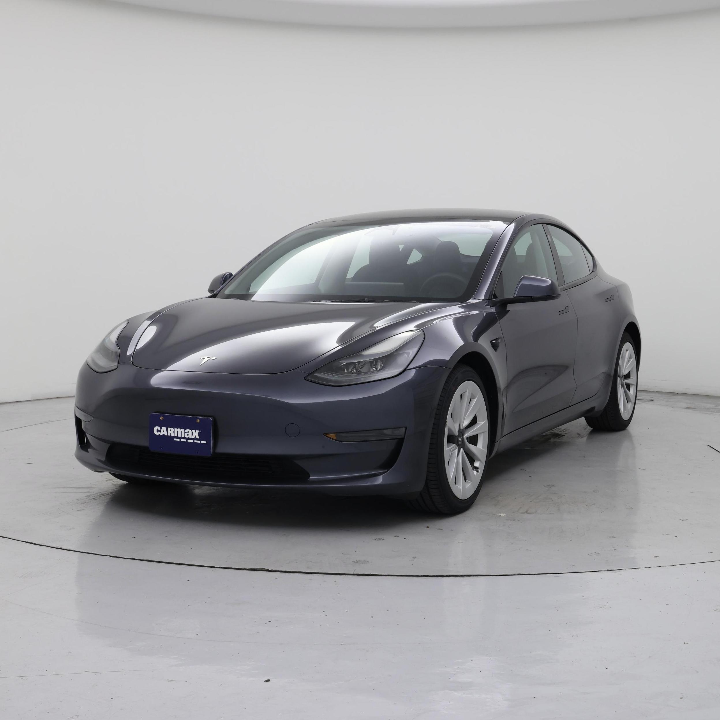 Thumbnail: 2023 Tesla Model 3 - 4