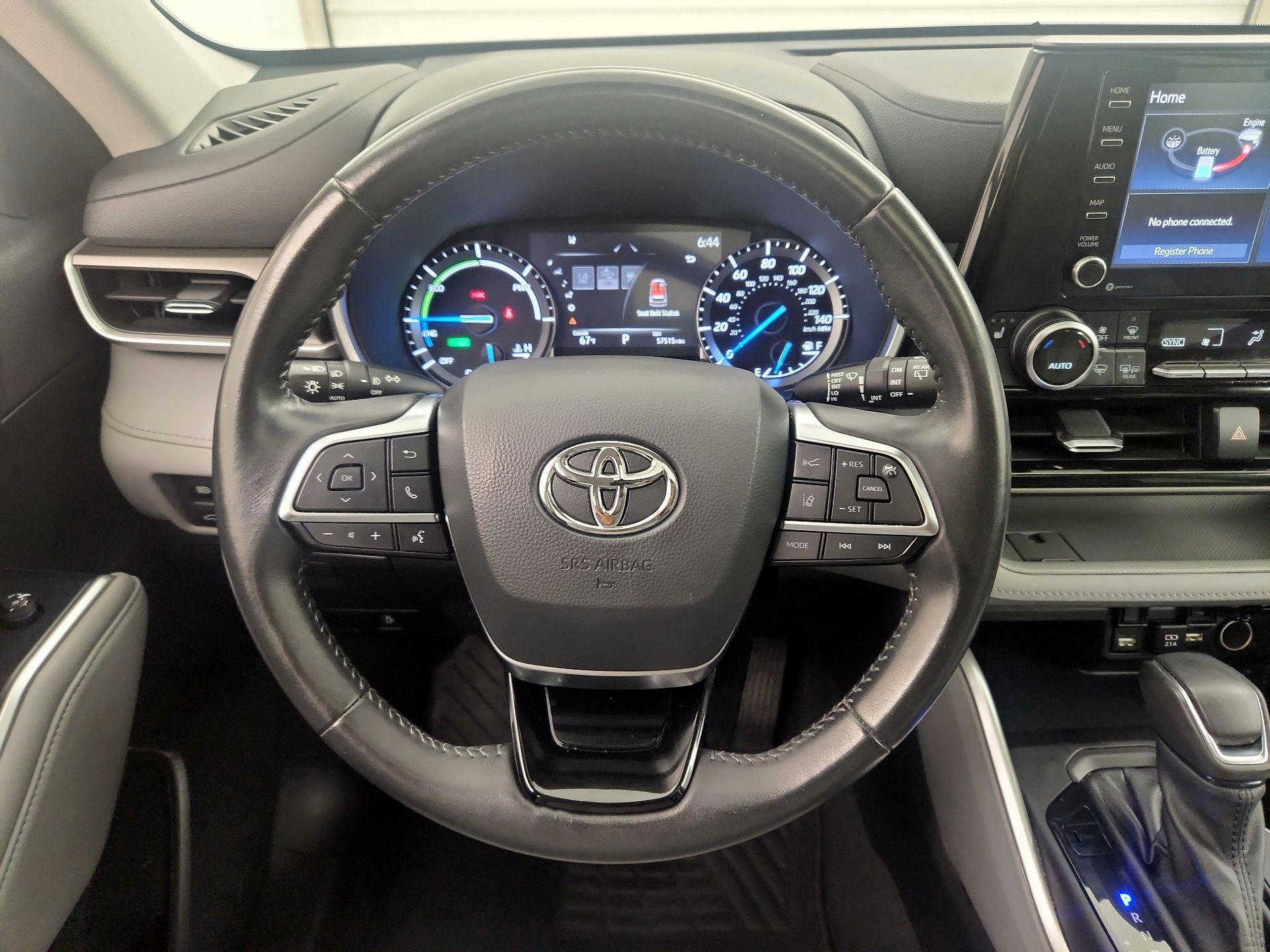 Thumbnail: 2021 Toyota Highlander - 10