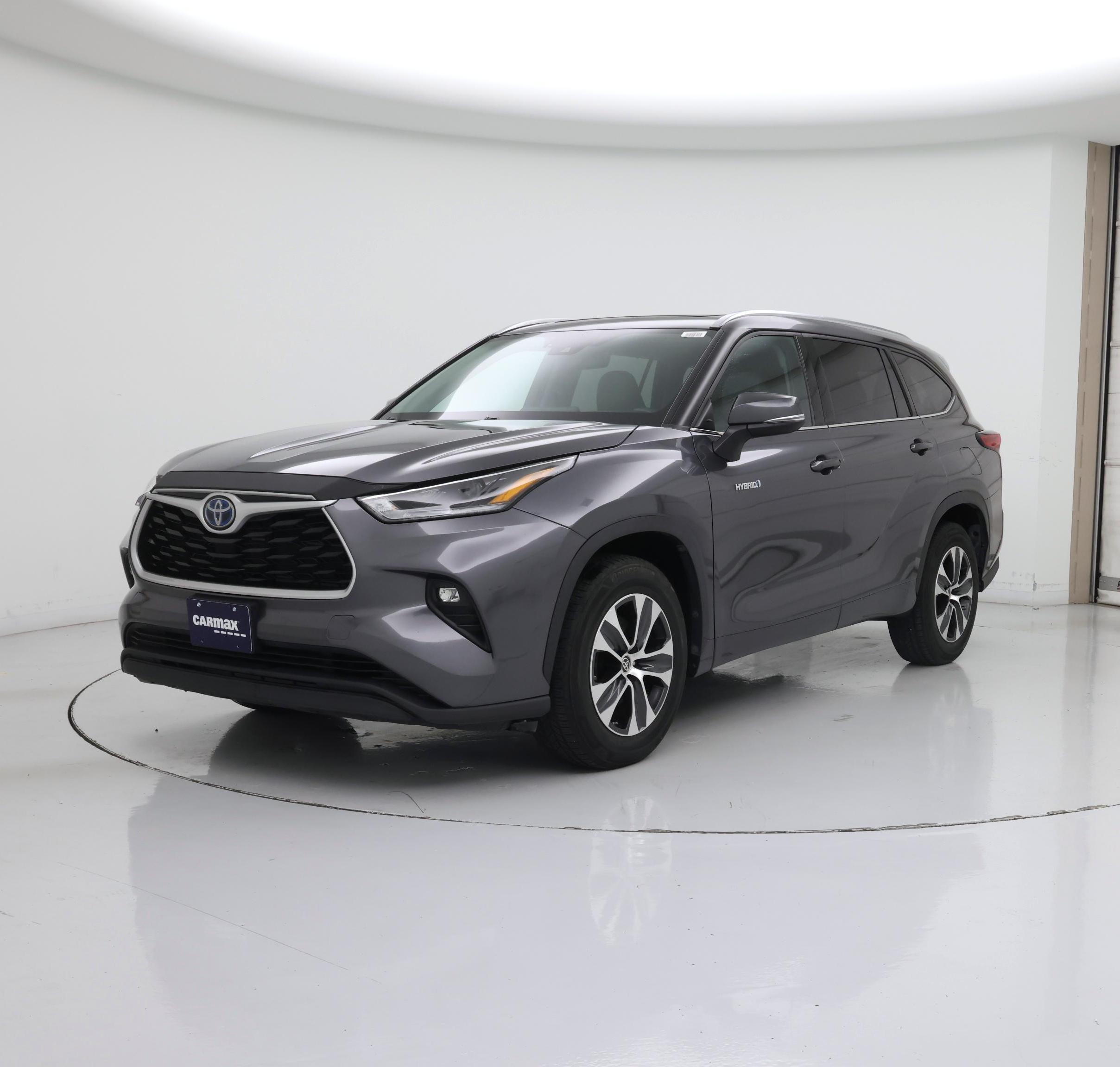 Thumbnail: 2021 Toyota Highlander - 4