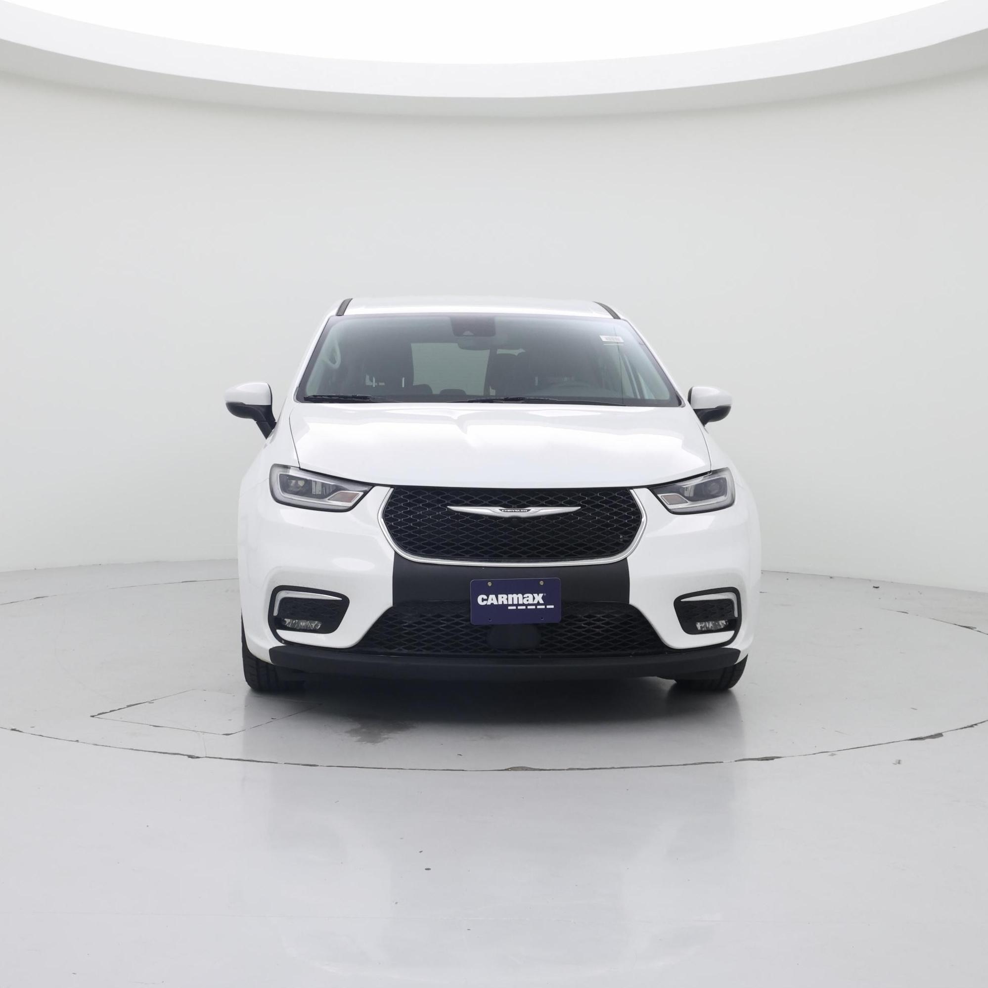 Thumbnail: 2023 Chrysler Pacifica - 5