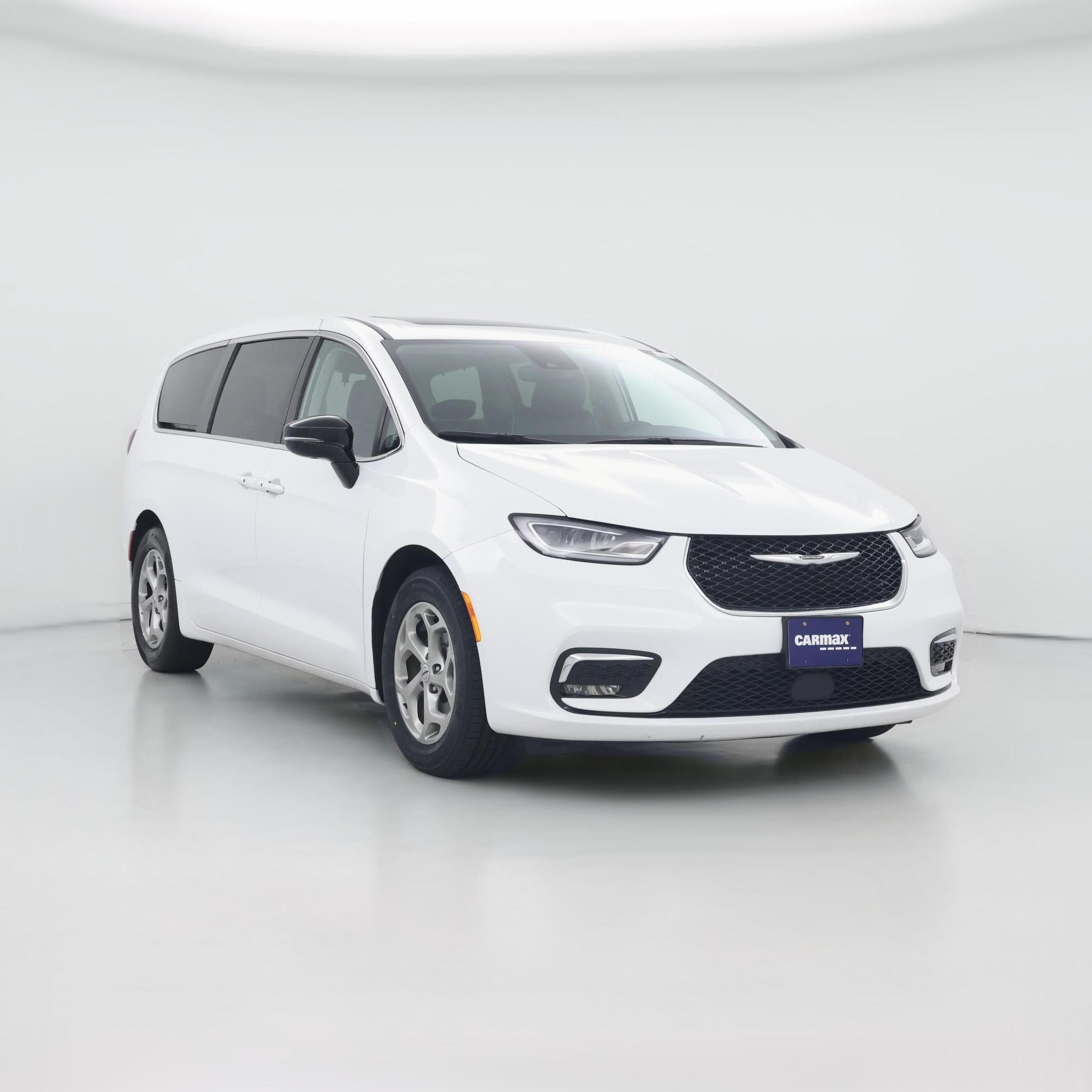 Thumbnail: 2024 Chrysler Pacifica - 1