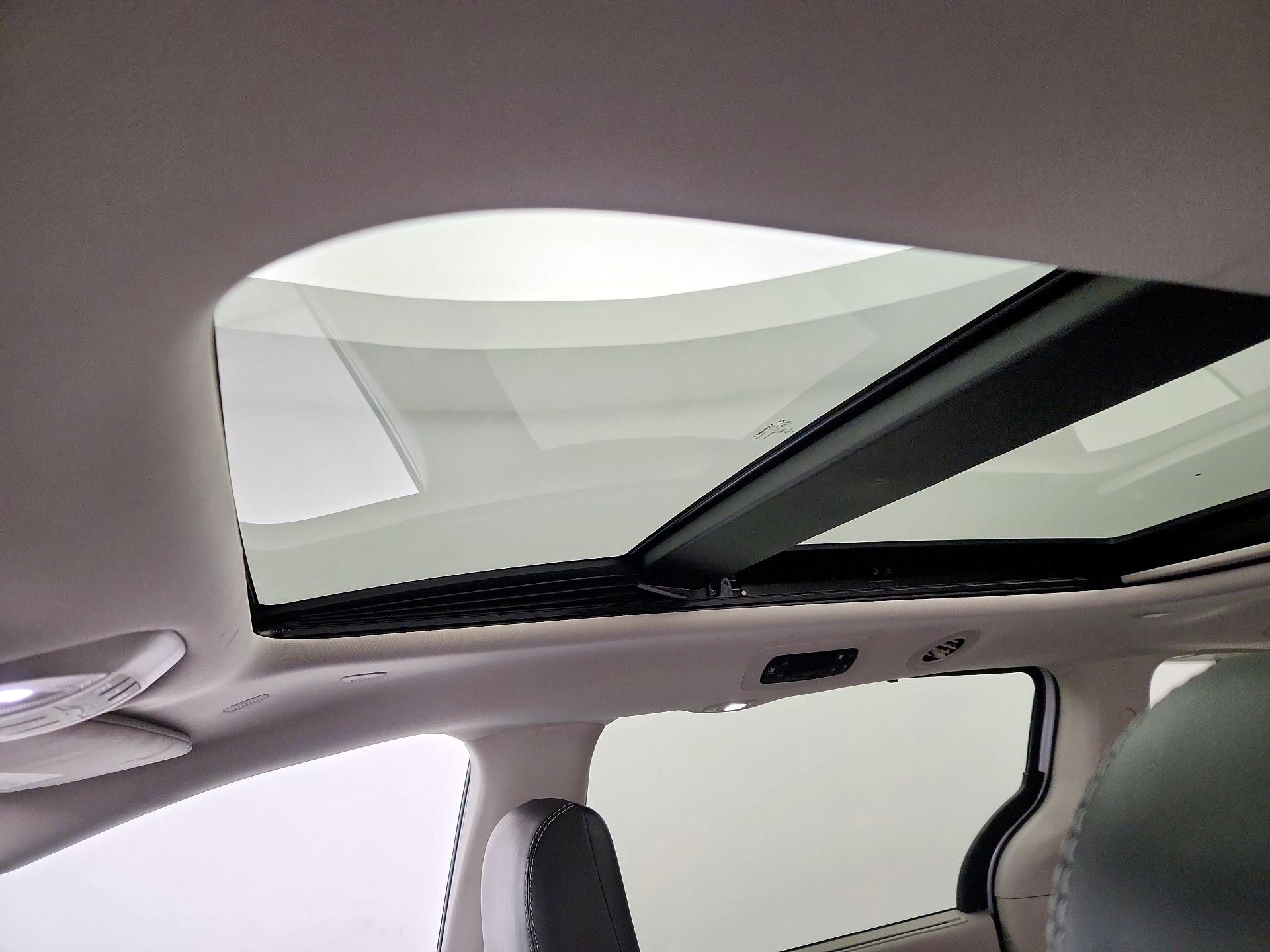 Thumbnail: 2024 Chrysler Pacifica - 20