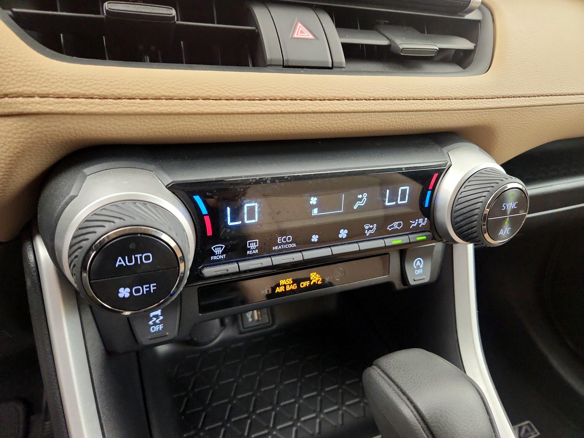 Thumbnail: 2023 Toyota RAV4 - 14