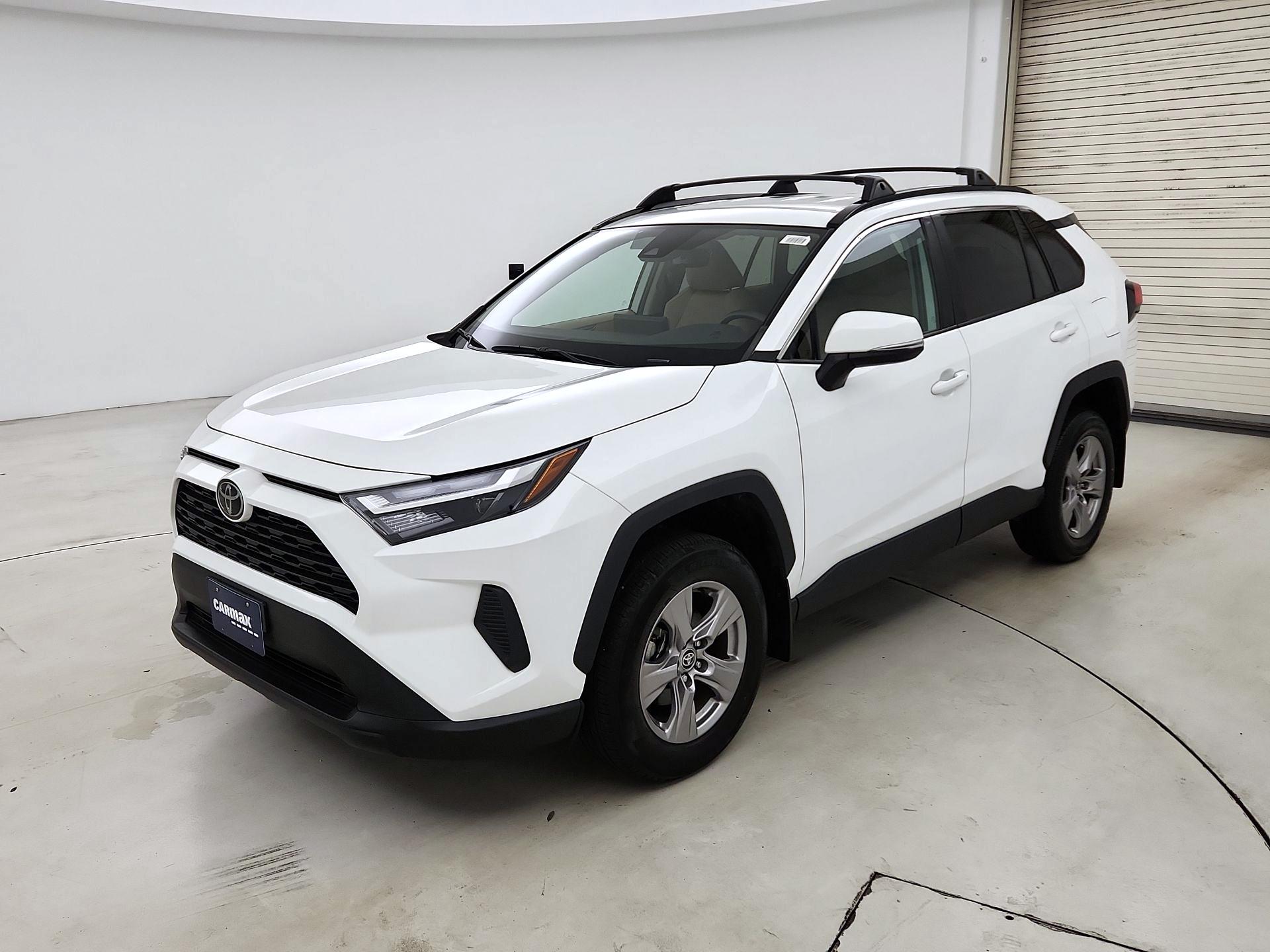 Thumbnail: 2023 Toyota RAV4 - 3