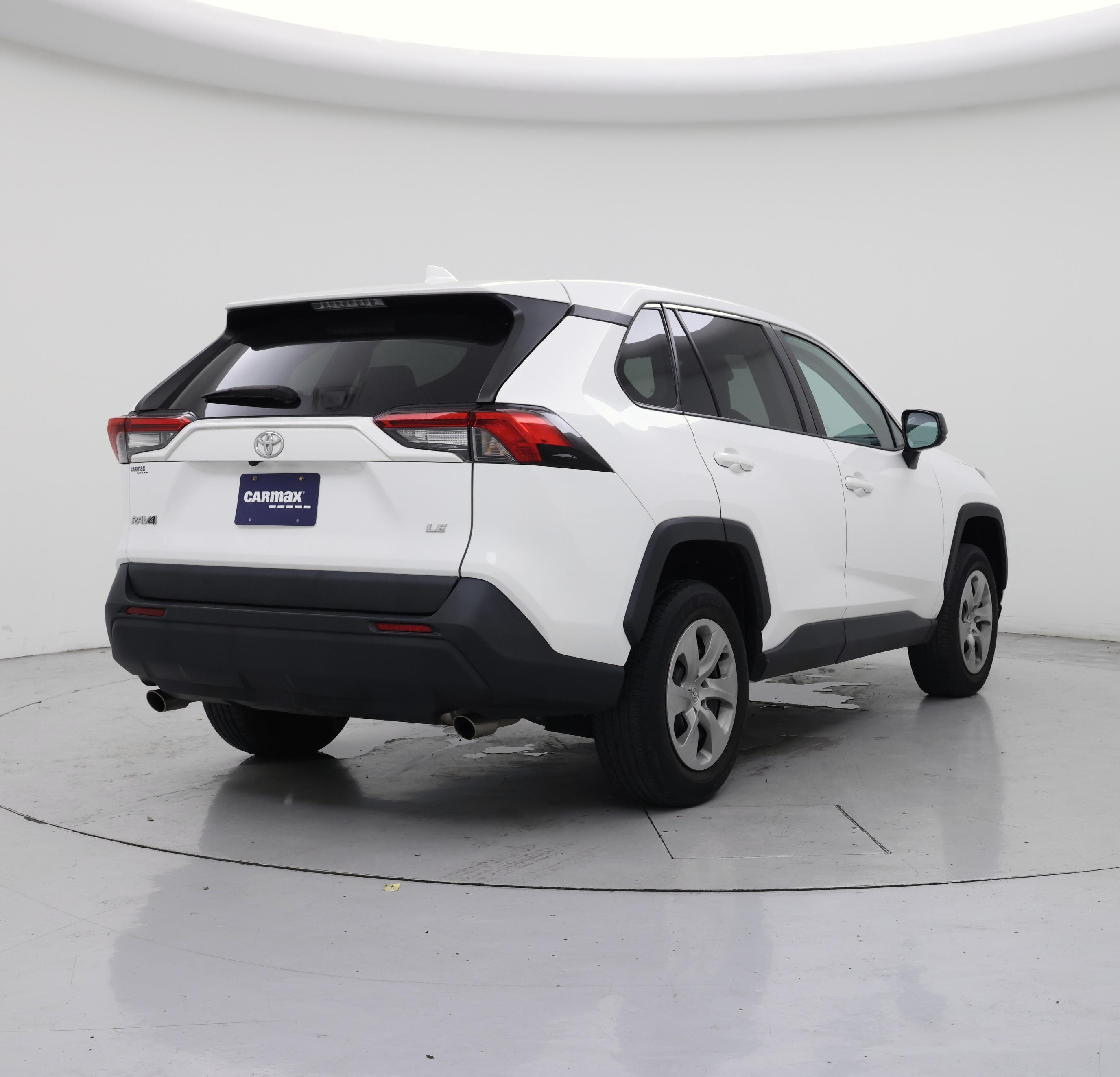 Thumbnail: 2023 Toyota RAV4 - 8