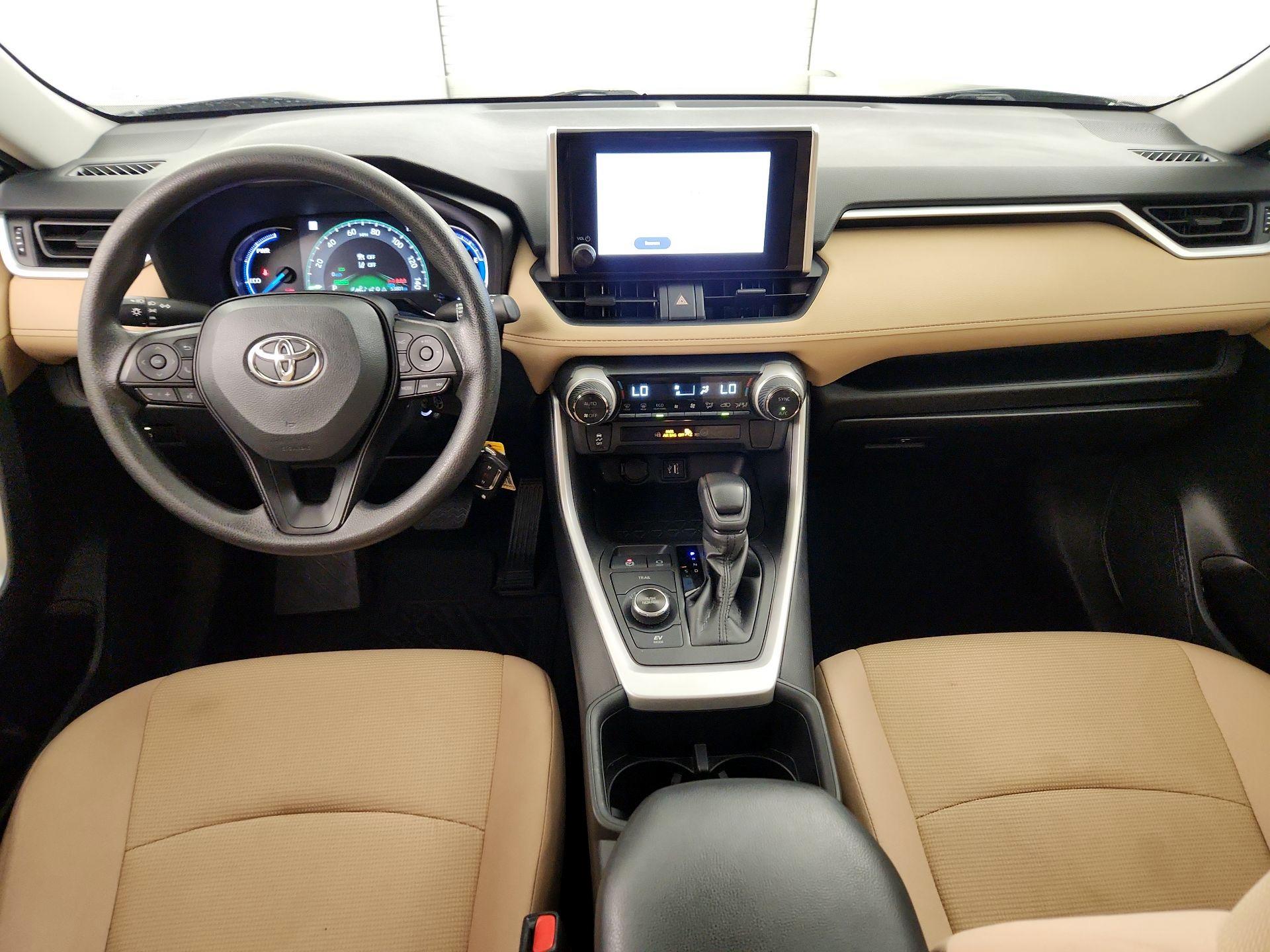 Thumbnail: 2024 Toyota RAV4 - 9