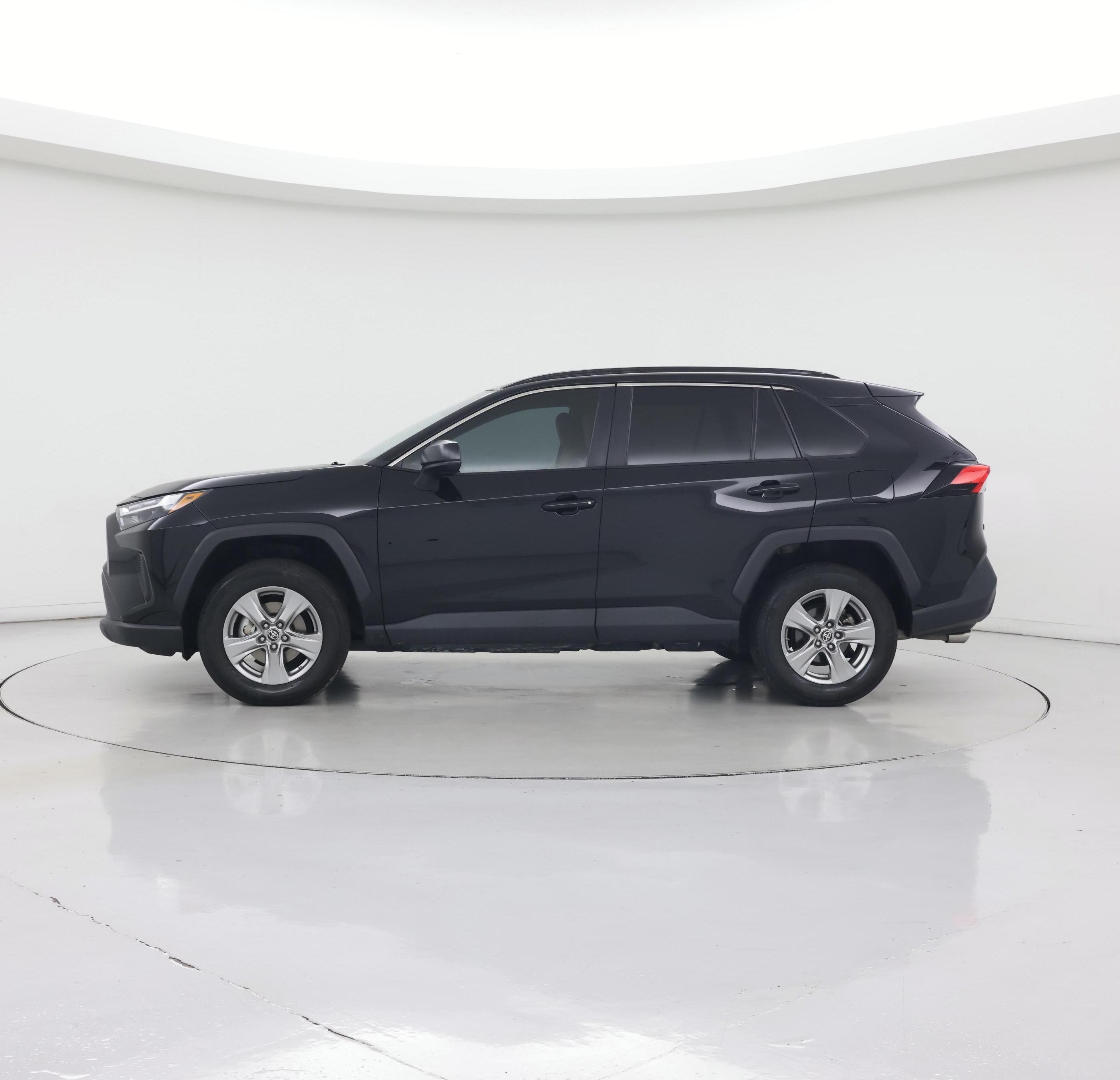 Thumbnail: 2024 Toyota RAV4 - 3