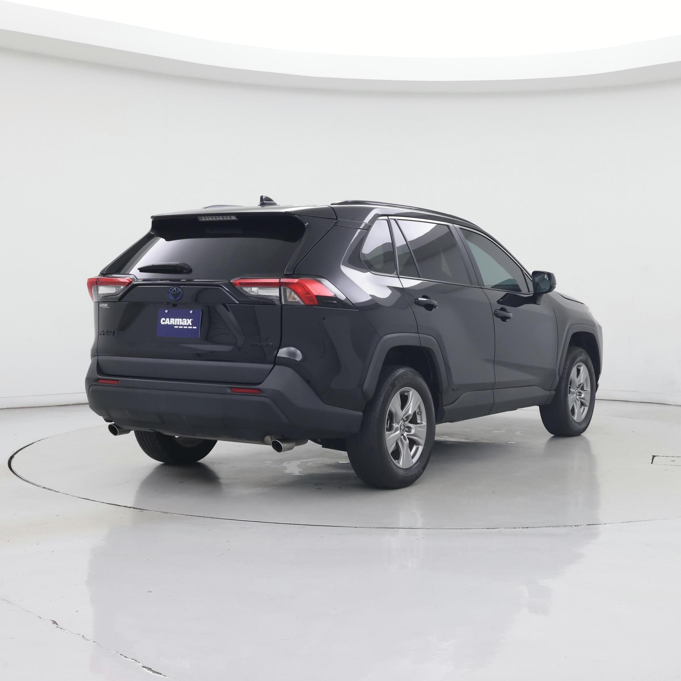 Thumbnail: 2024 Toyota RAV4 - 8
