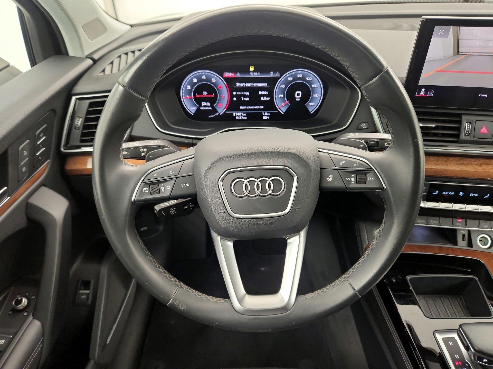 Thumbnail: 2023 Audi Q5 - 10