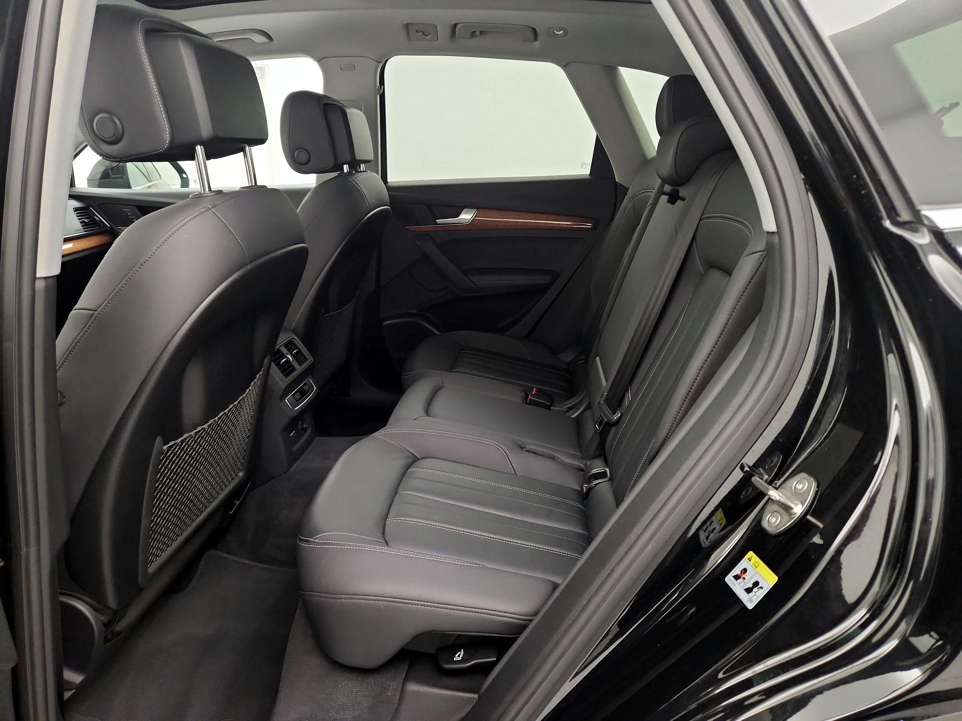 Thumbnail: 2023 Audi Q5 - 20