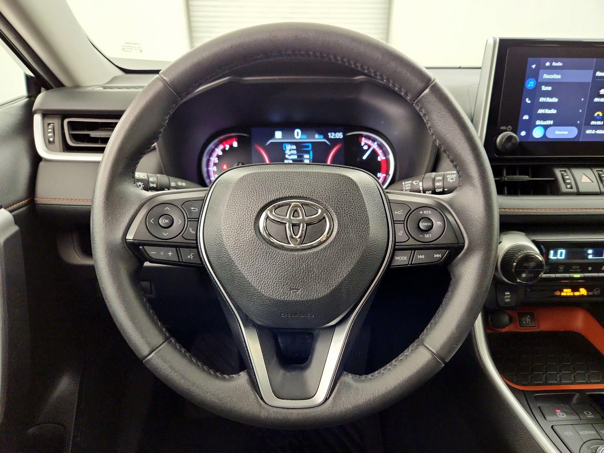 Thumbnail: 2024 Toyota RAV4 - 10