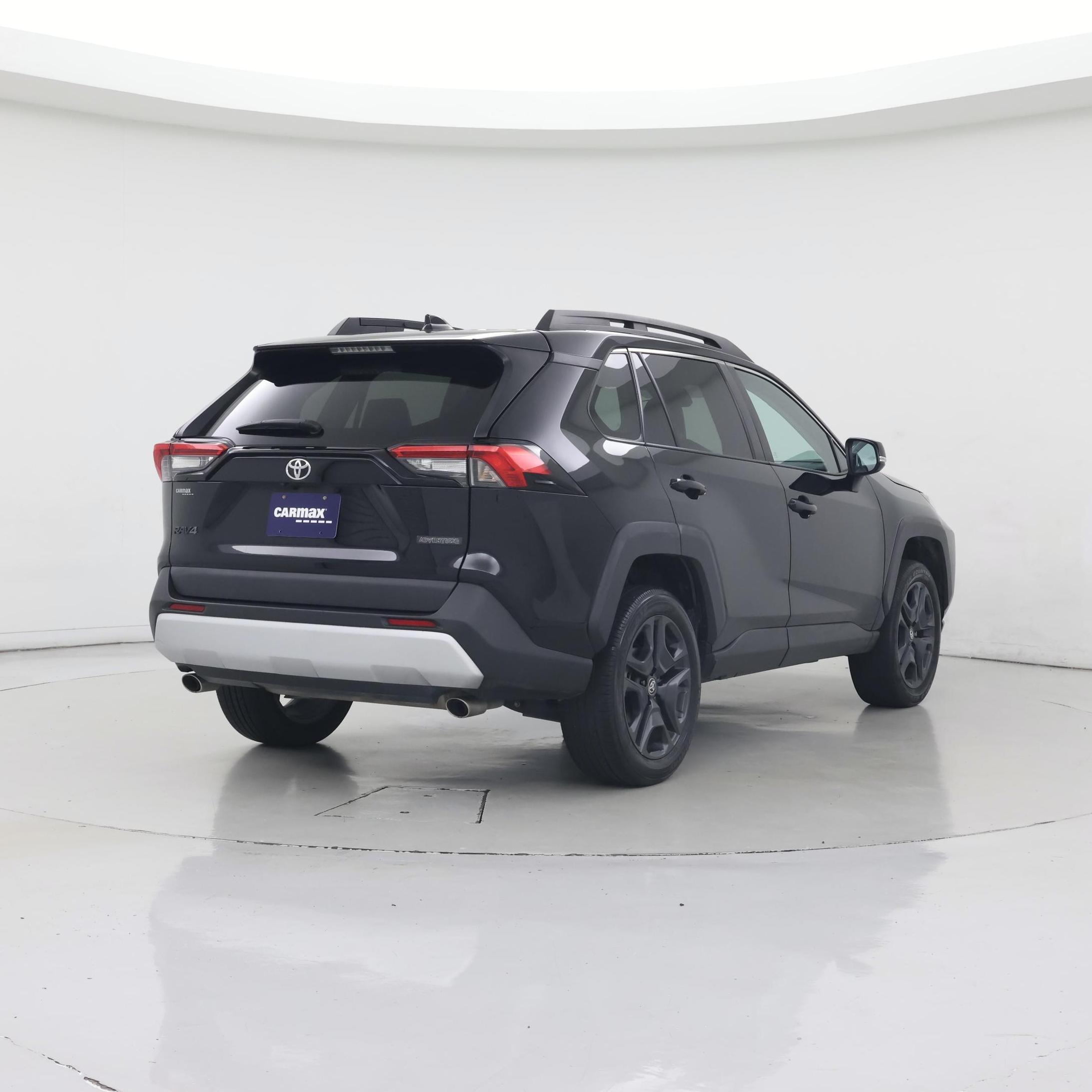 Thumbnail: 2024 Toyota RAV4 - 8