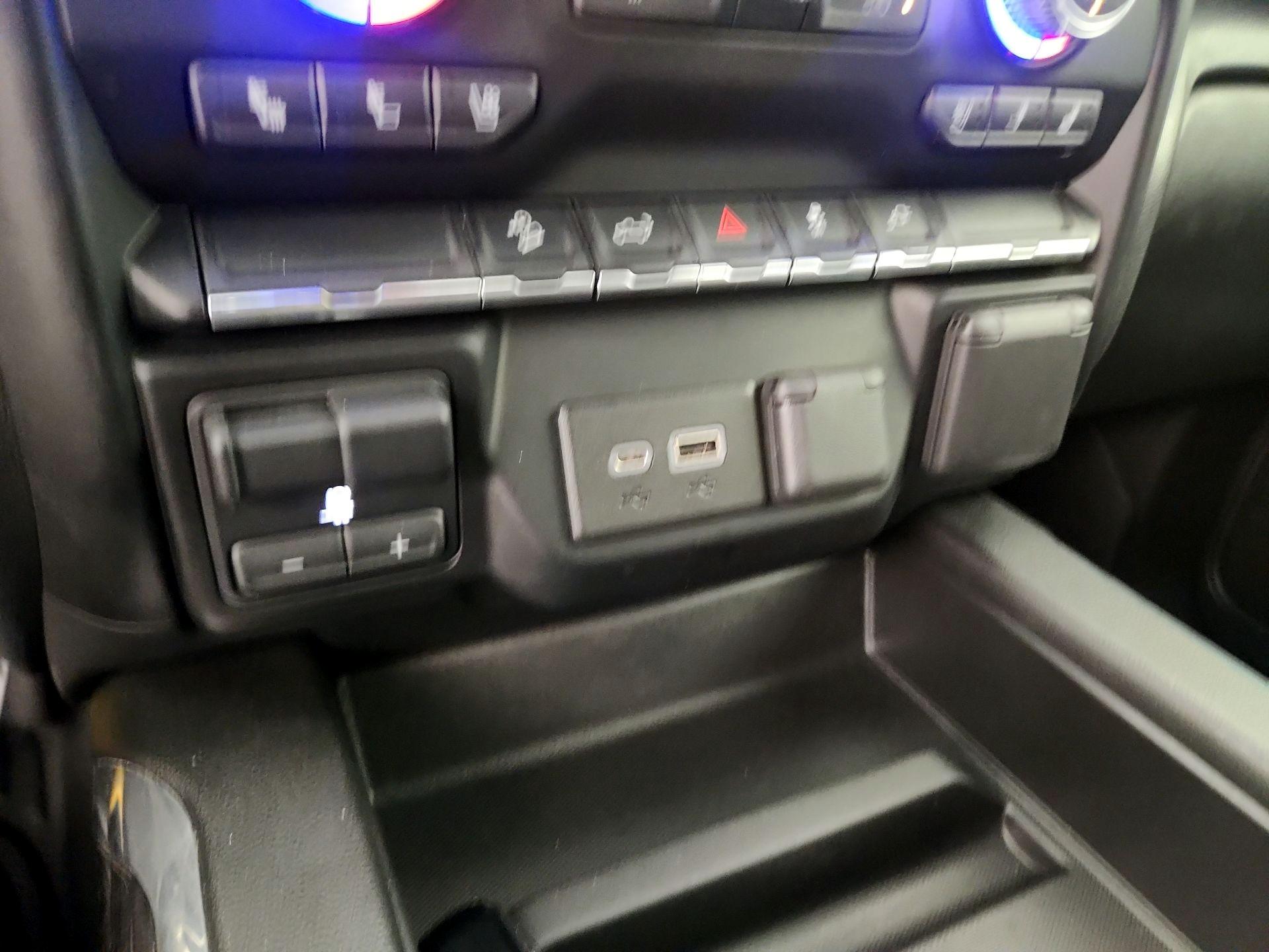 Thumbnail: 2021 GMC Sierra 1500 - 16
