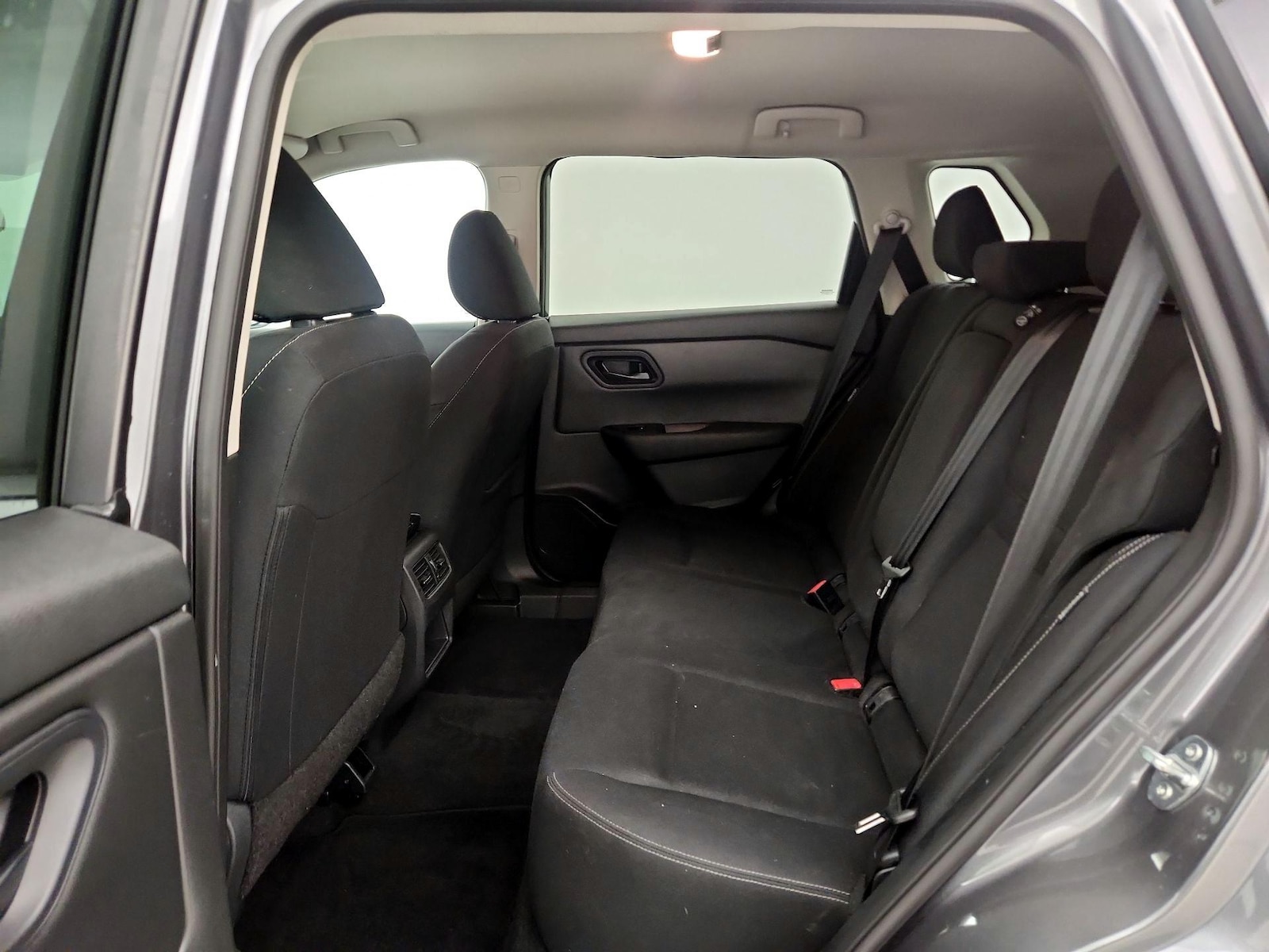2024 Nissan Rogue S - Photo 18