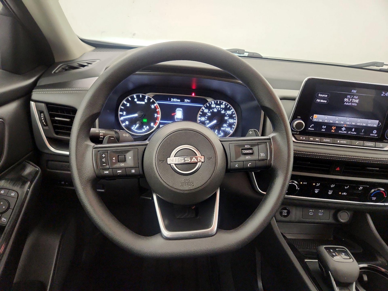 2024 Nissan Rogue S - Photo 9