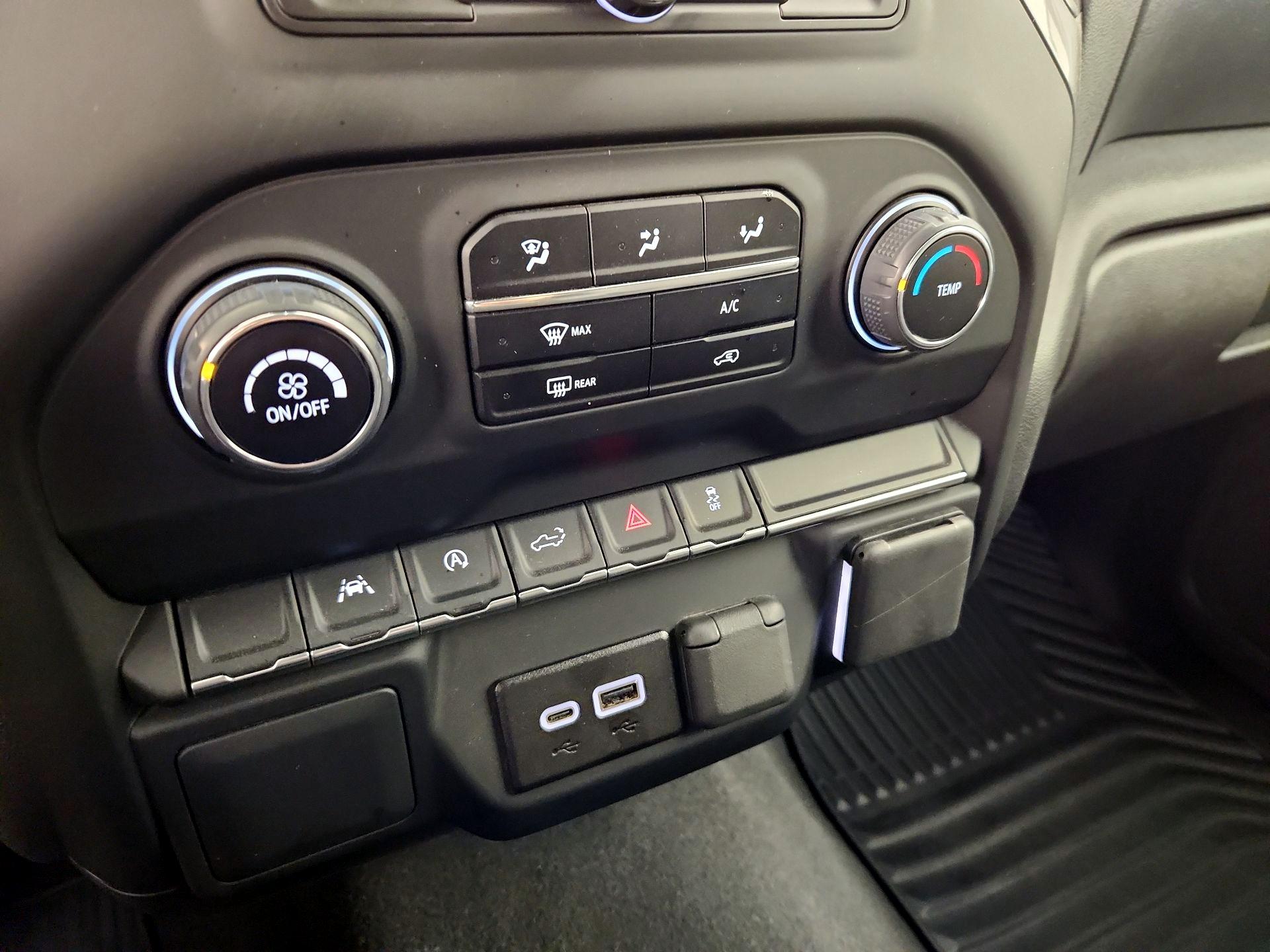 Thumbnail: 2024 Chevrolet Silverado 1500 - 16