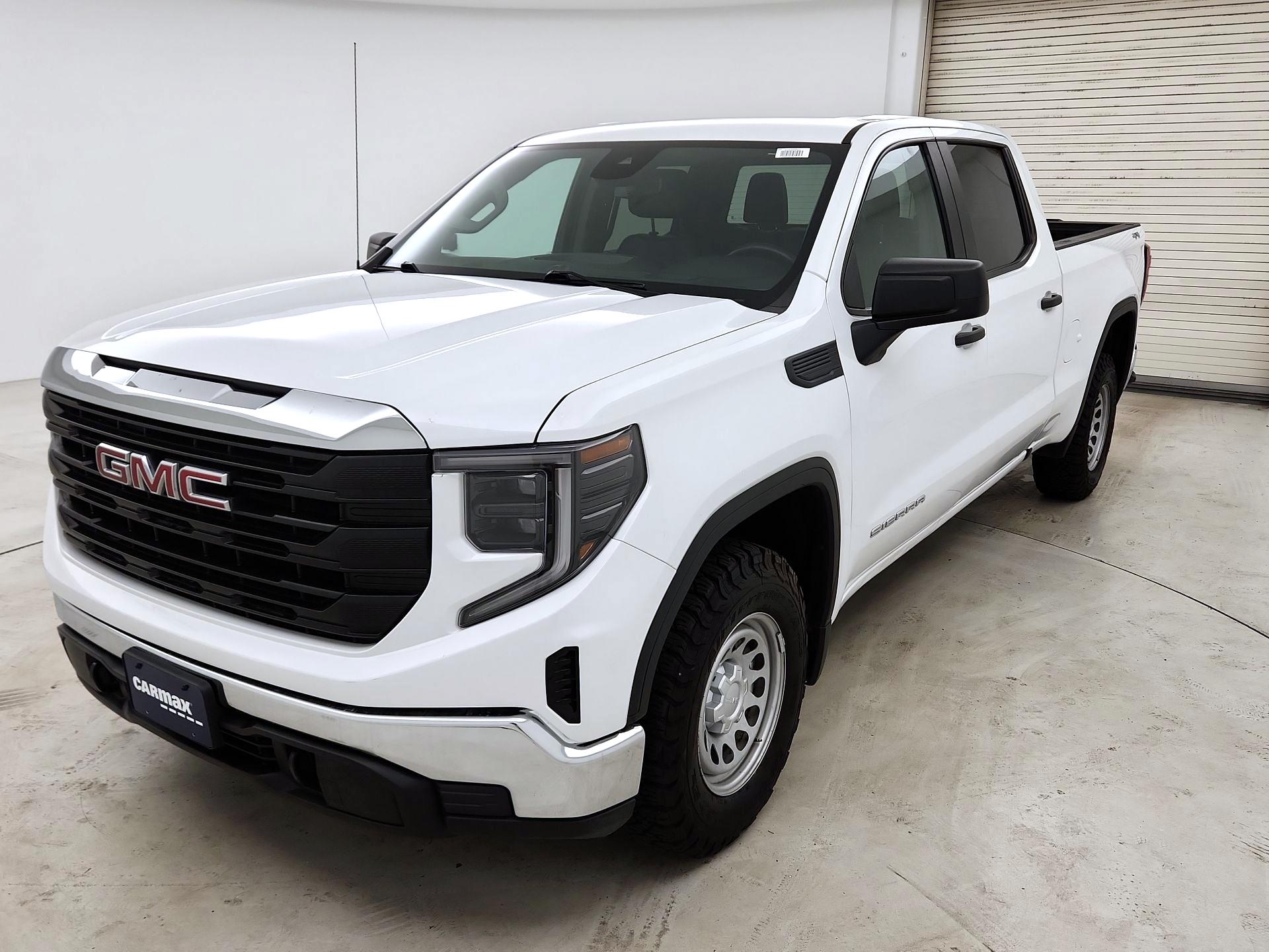 Thumbnail: 2023 GMC Sierra 1500 - 3