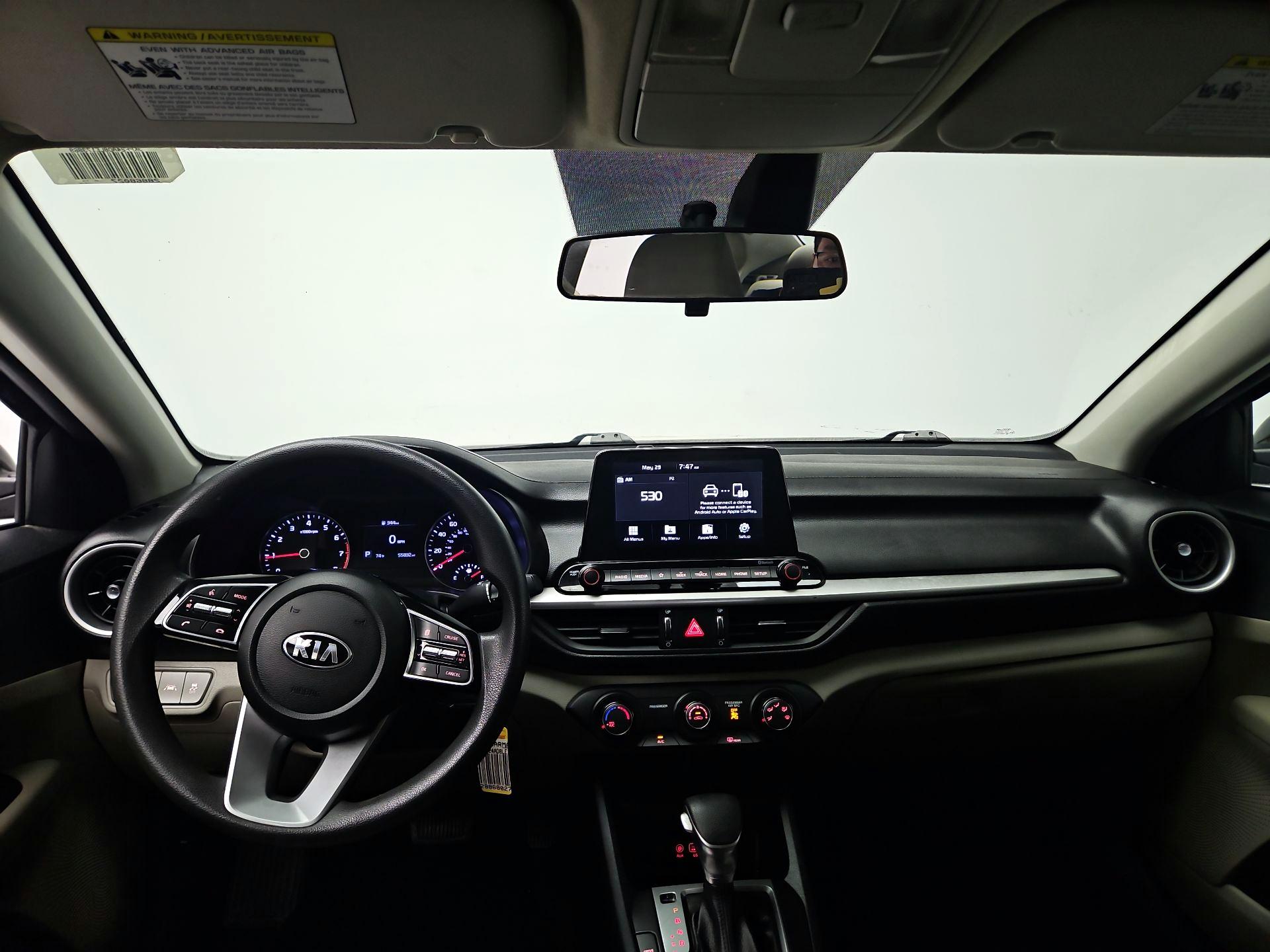 Thumbnail: 2020 Kia Forte - 9