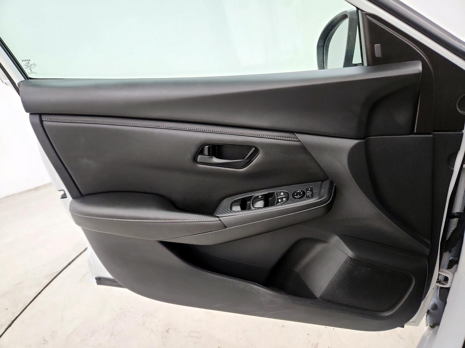 2024 Nissan Sentra SV - Photo 11
