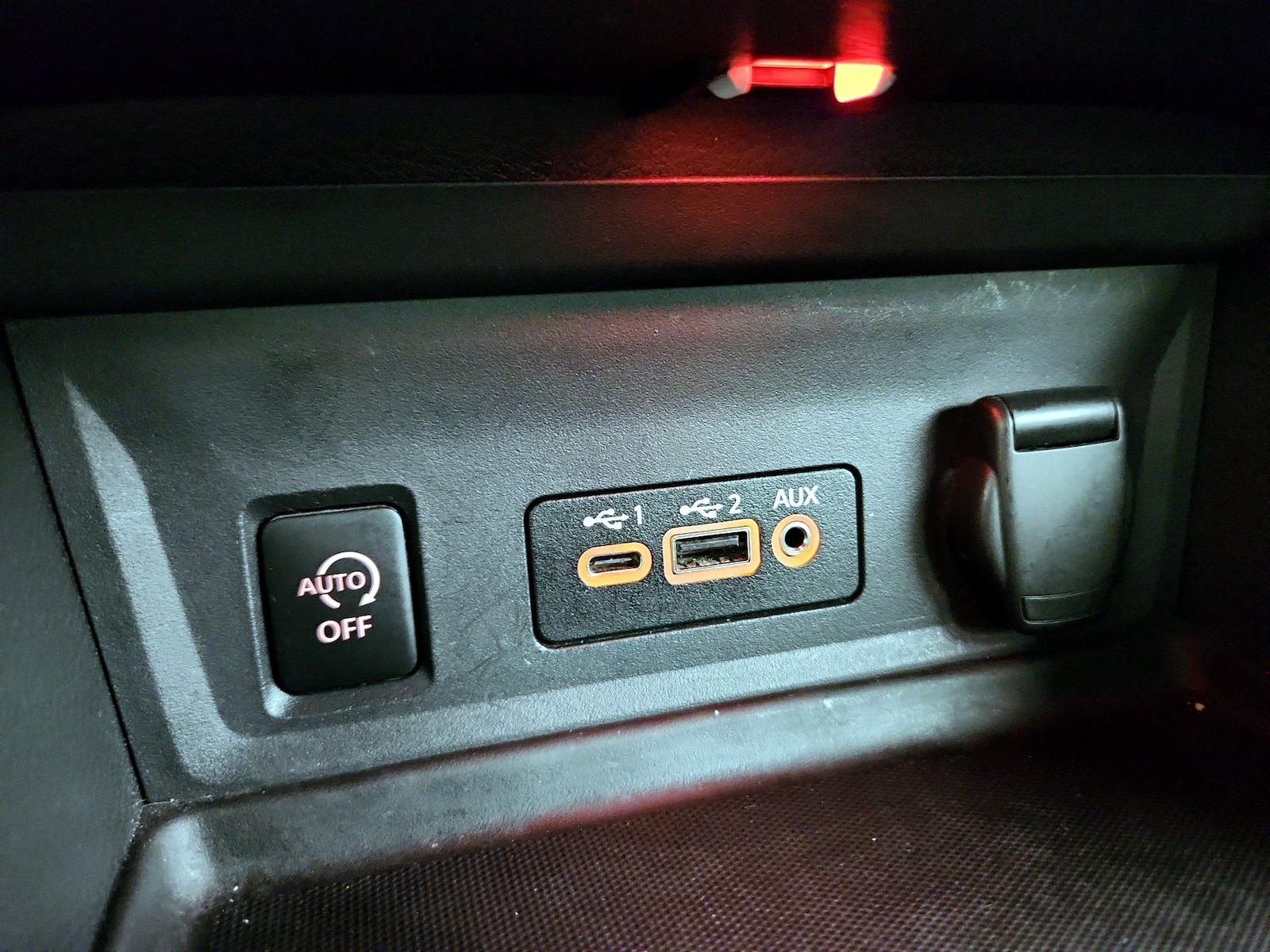 2024 Nissan Sentra SV - Photo 17