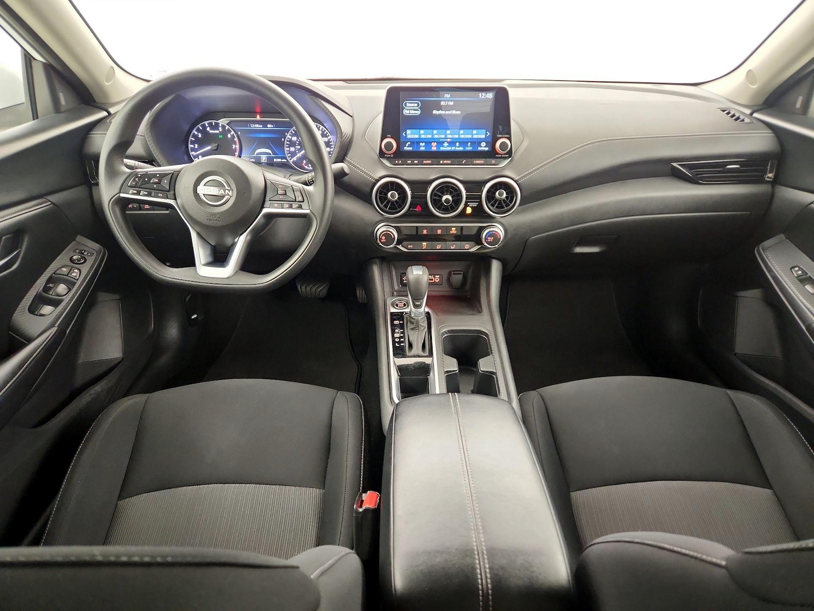 2024 Nissan Sentra SV - Photo 8