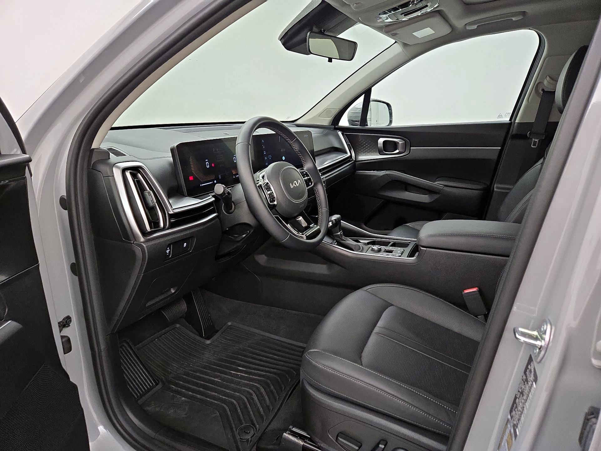 Thumbnail: 2025 Kia Sorento - 11