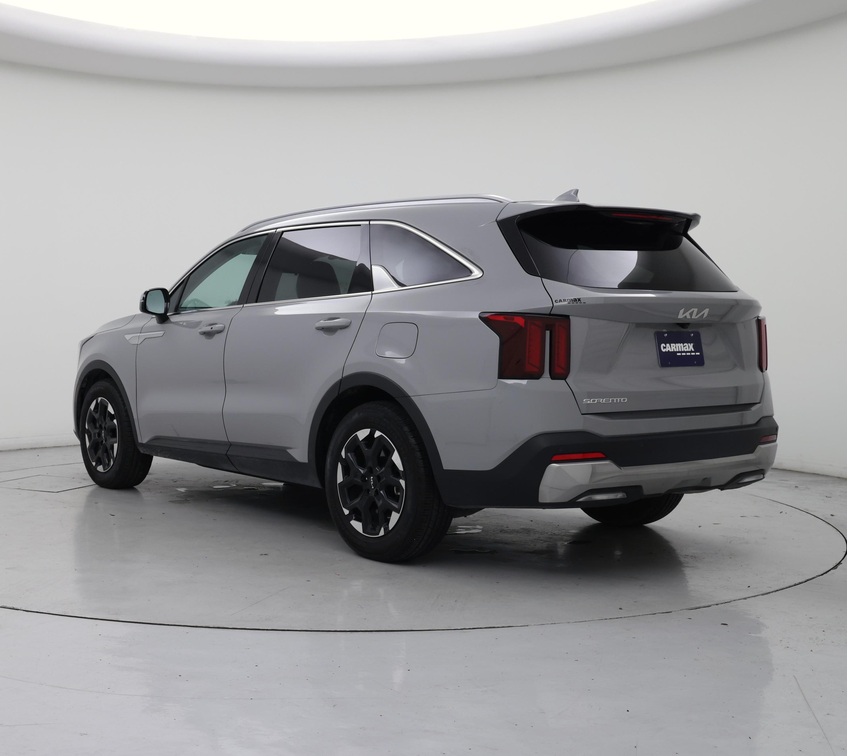 Thumbnail: 2025 Kia Sorento - 2