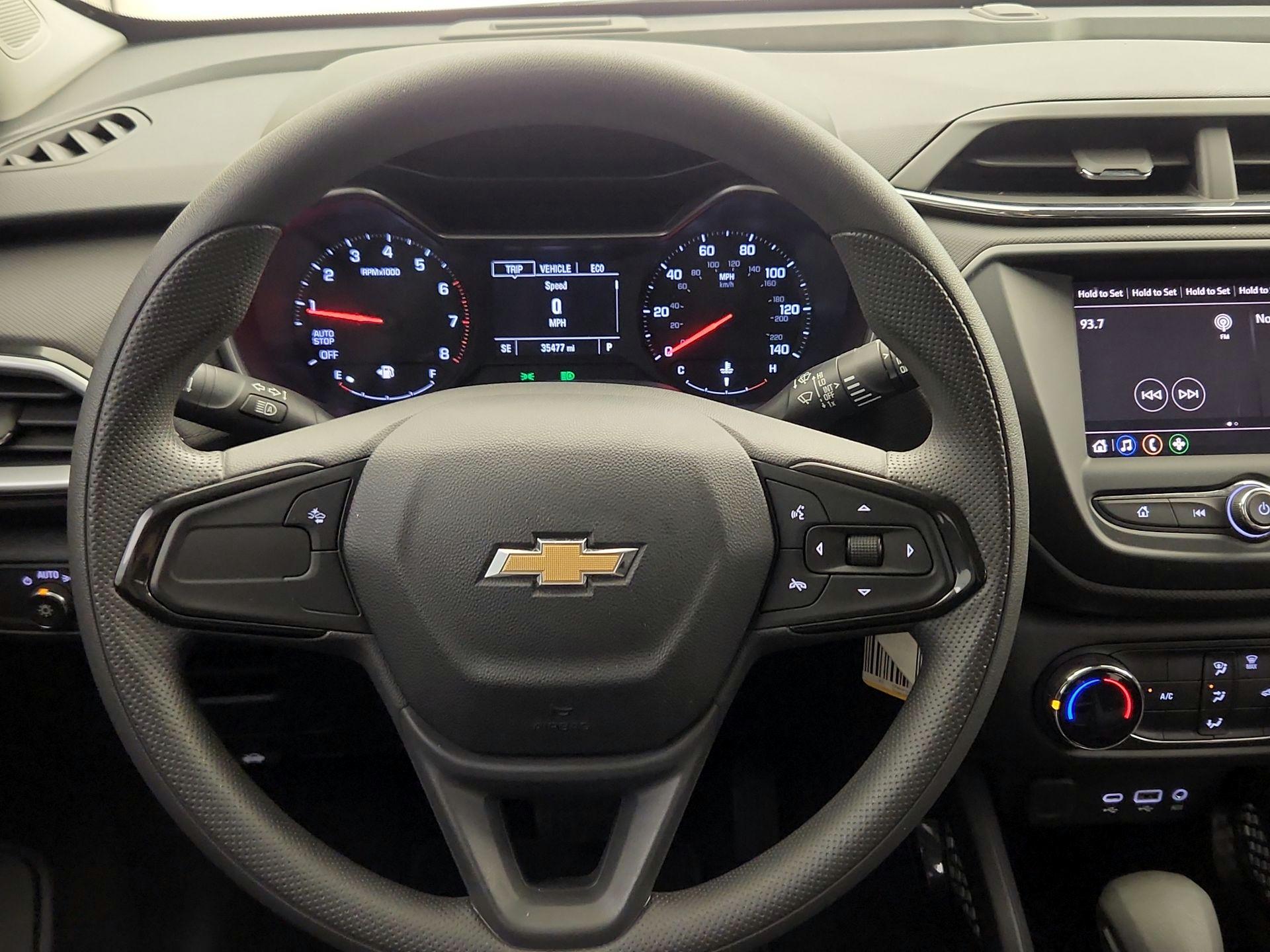 Thumbnail: 2021 Chevrolet TrailBlazer - 10