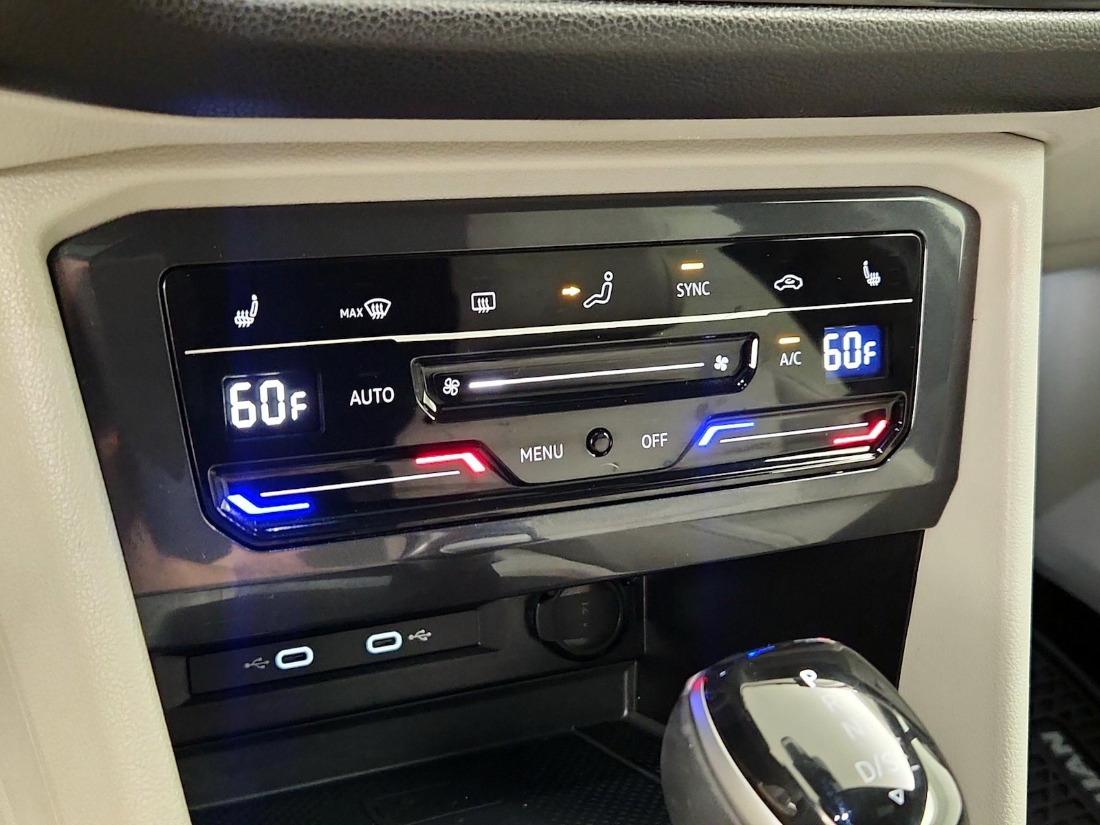 2024 Volkswagen Tiguan SE R-LINE BLACK - Photo 17