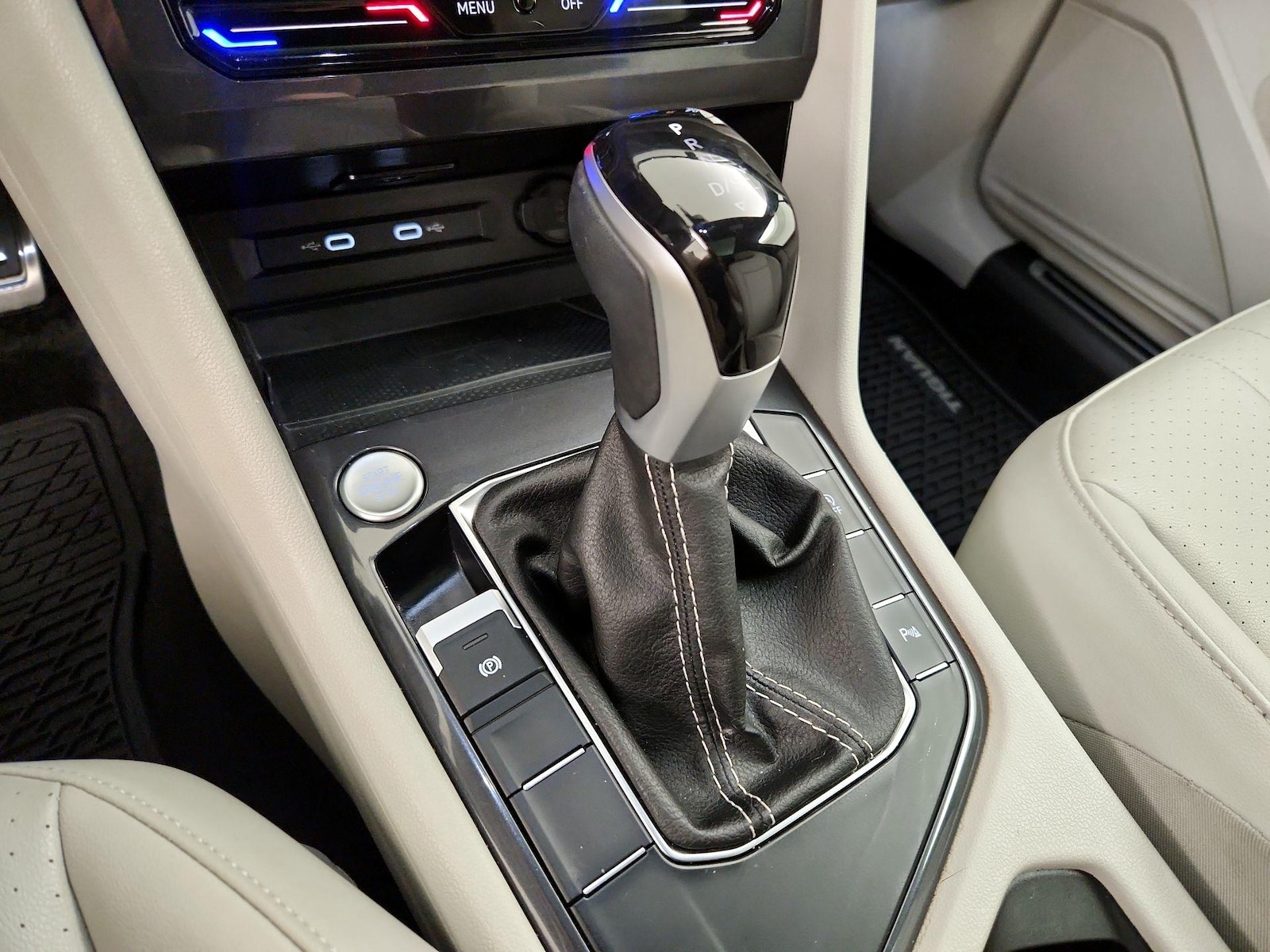 2024 Volkswagen Tiguan SE R-LINE BLACK - Photo 18
