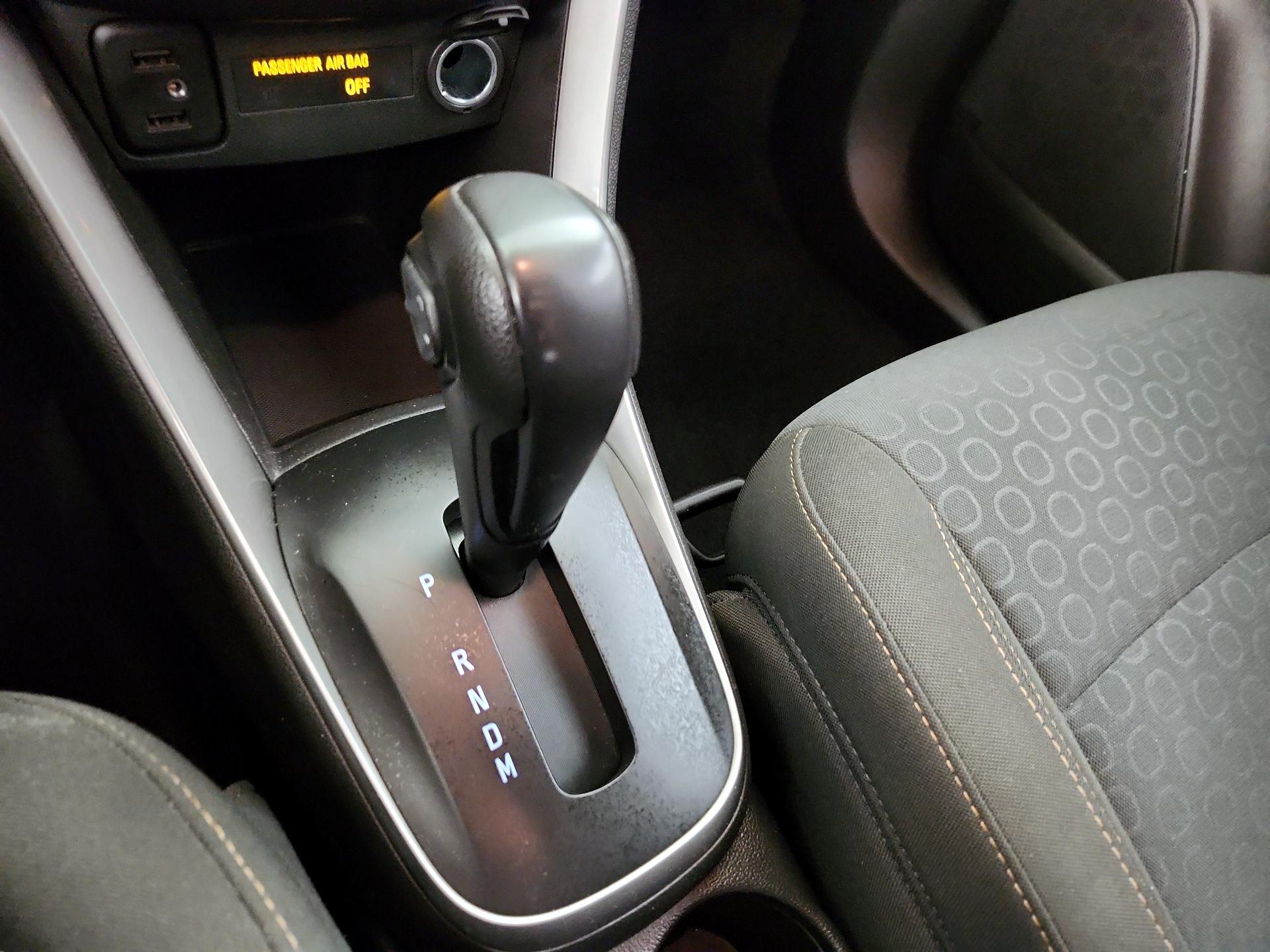 Thumbnail: 2020 Chevrolet Trax - 17