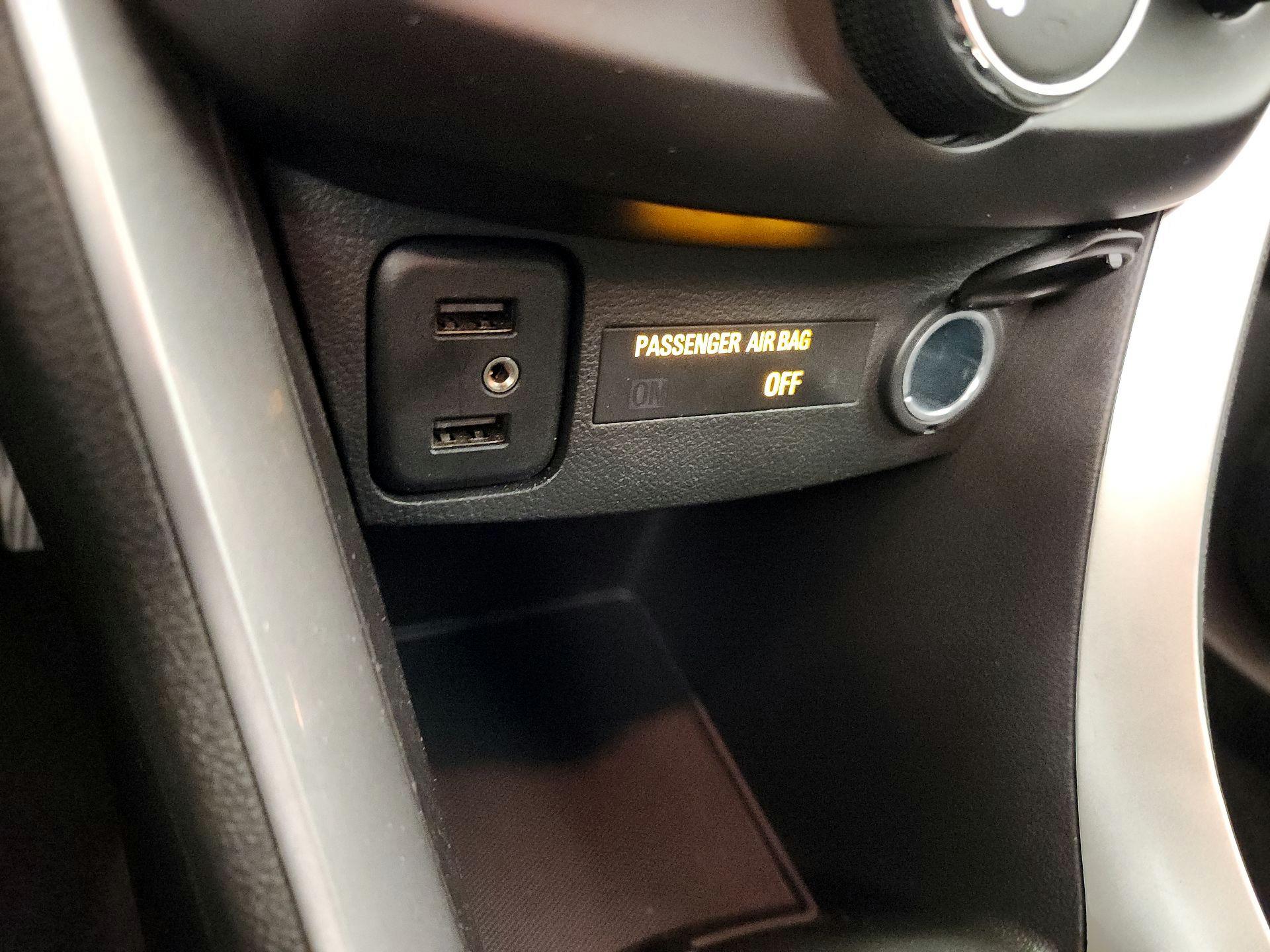 Thumbnail: 2020 Chevrolet Trax - 18