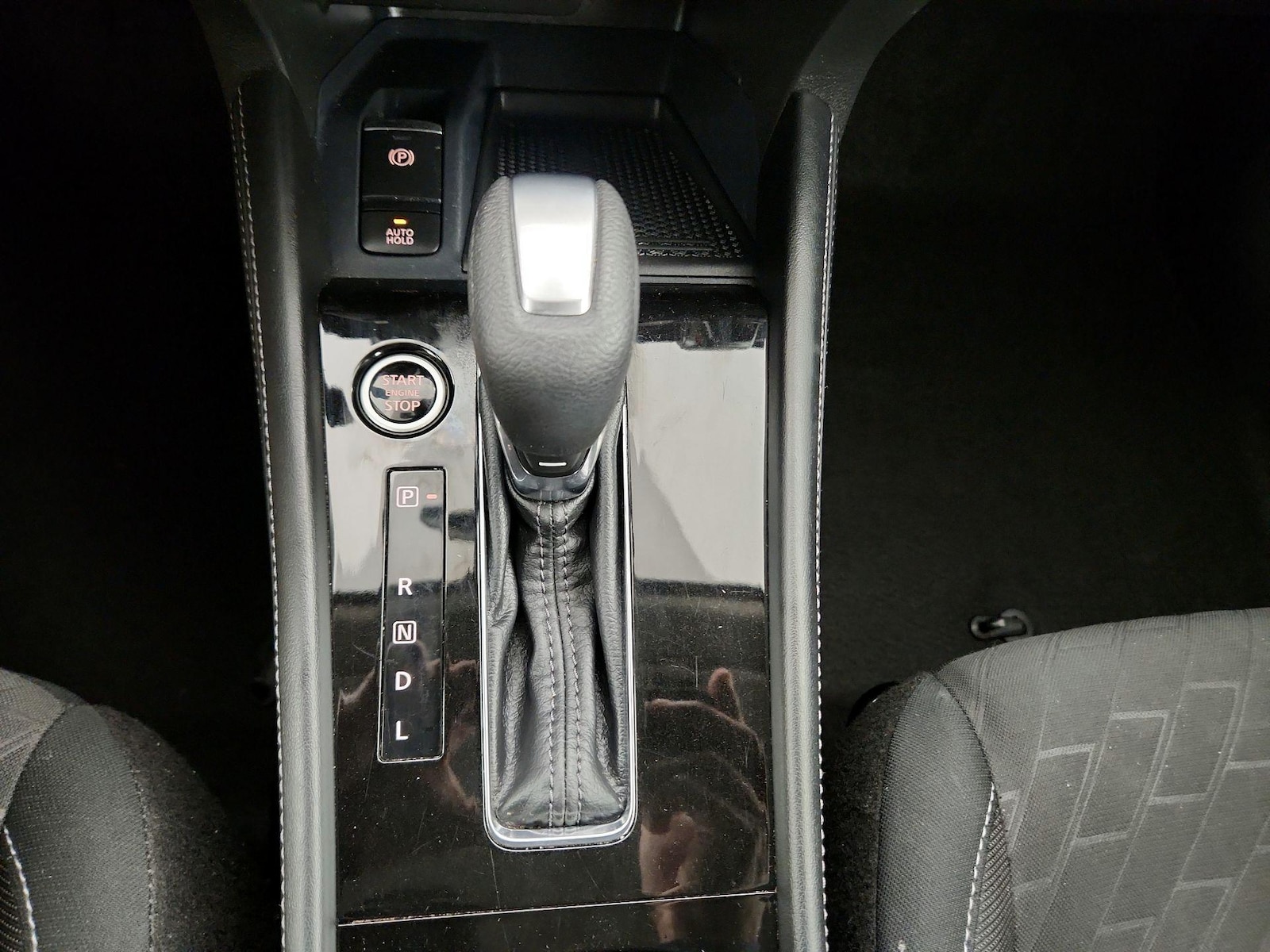 2023 Nissan Kicks SV - Photo 17