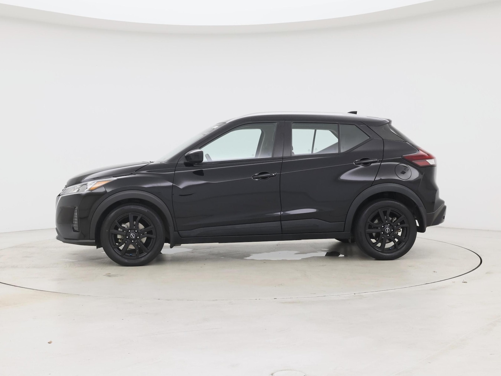 2023 Nissan Kicks SV - Photo 4