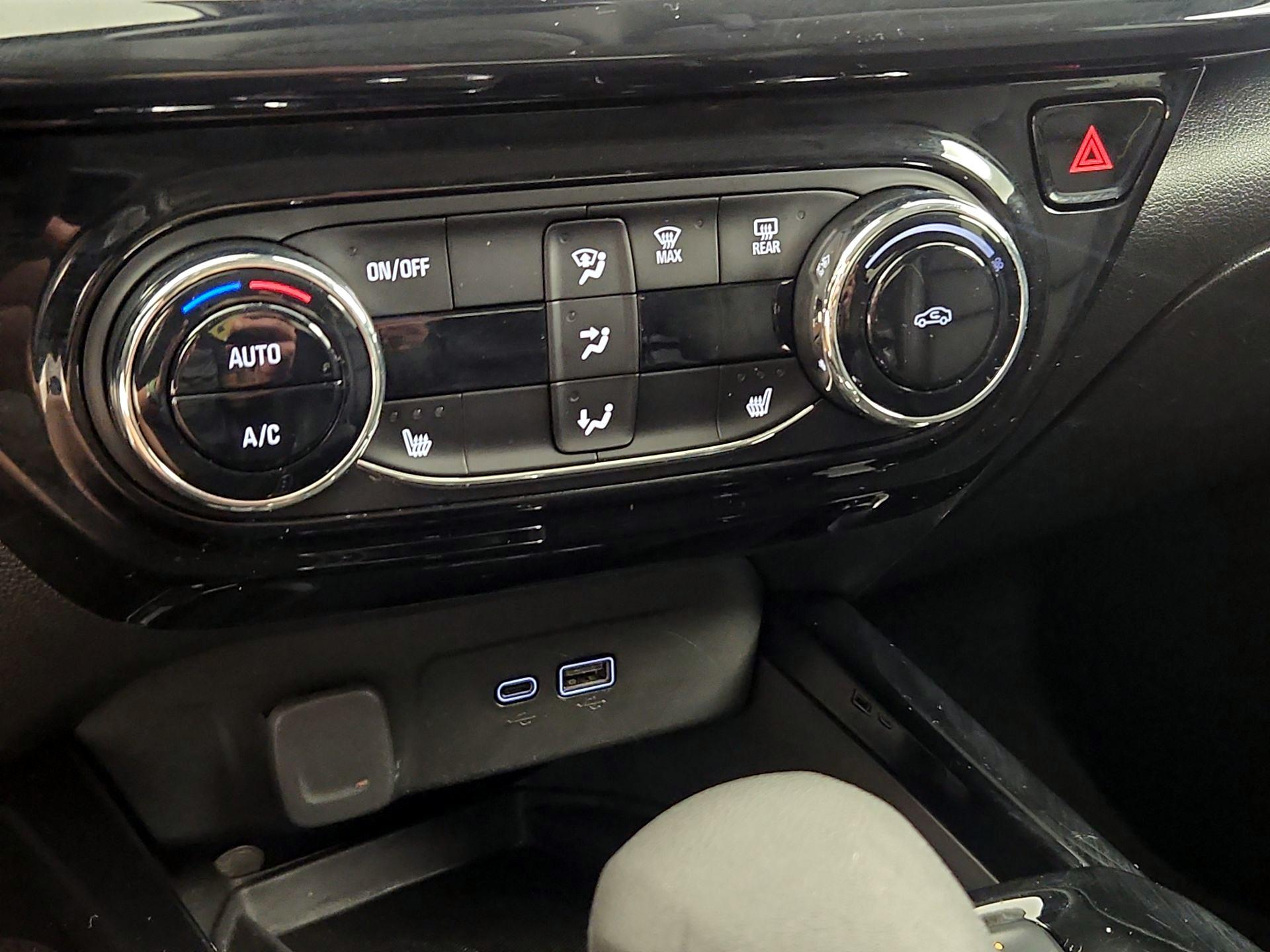 Thumbnail: 2024 Chevrolet Trax - 16