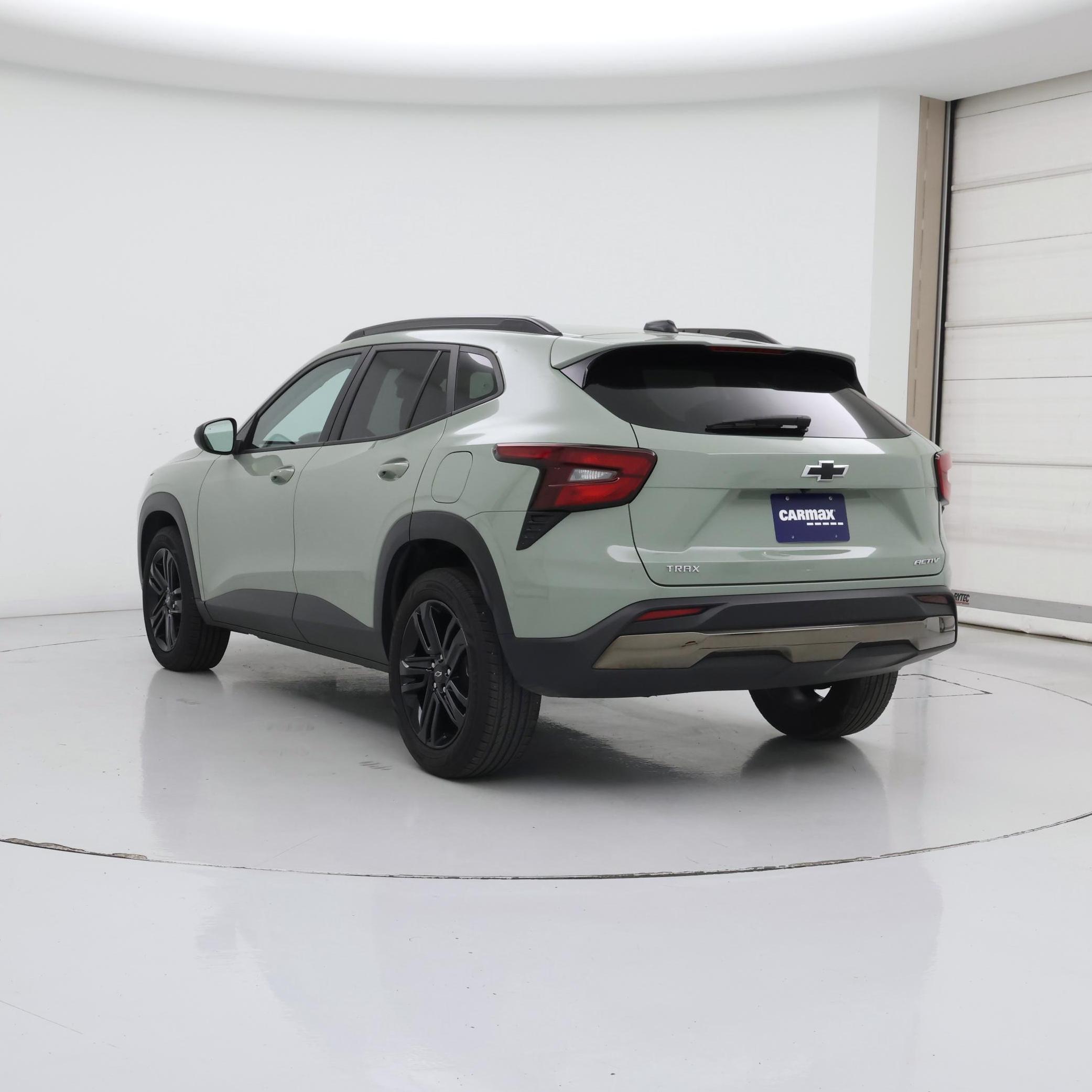 Thumbnail: 2024 Chevrolet Trax - 2