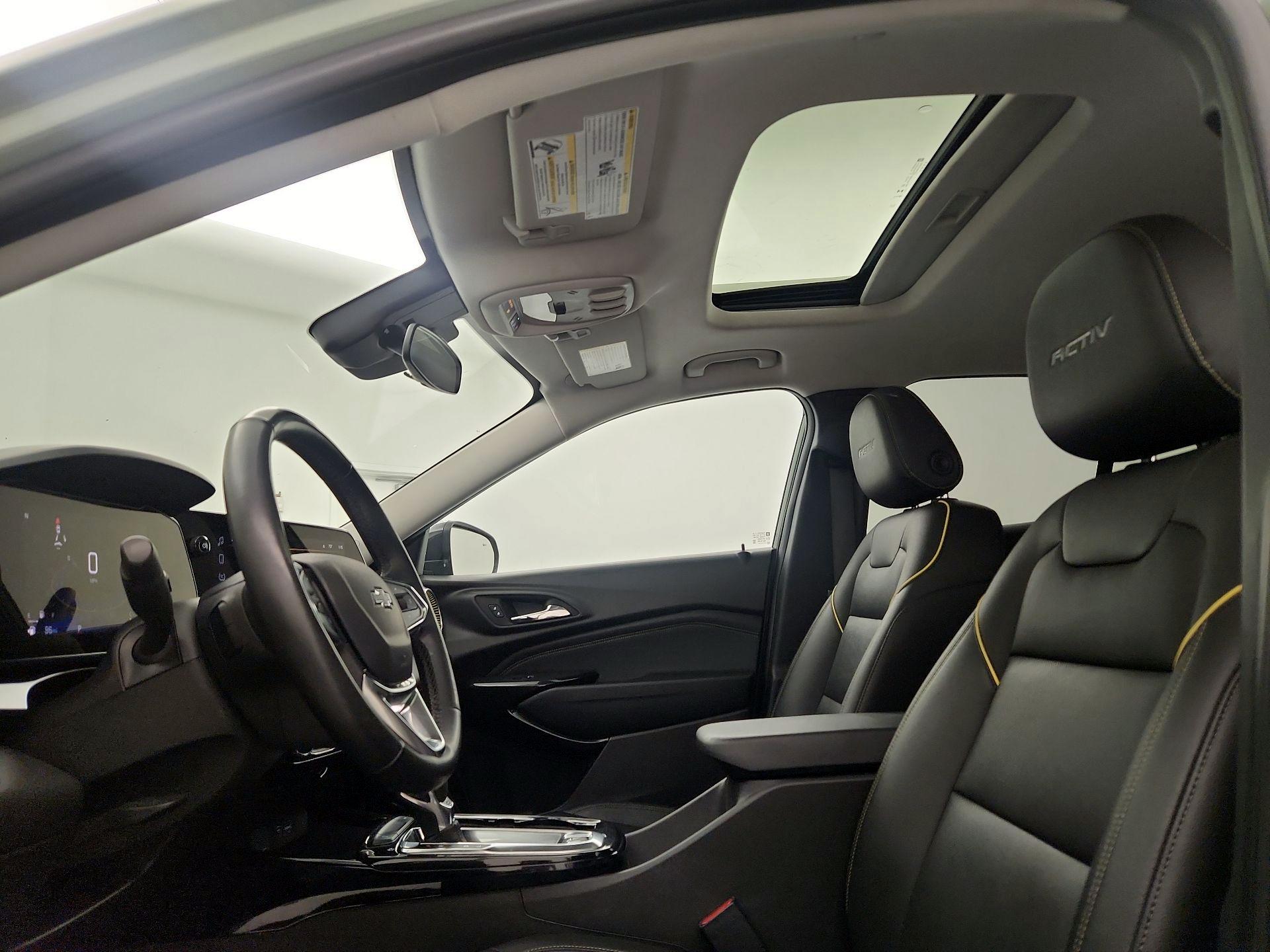 Thumbnail: 2024 Chevrolet Trax - 19