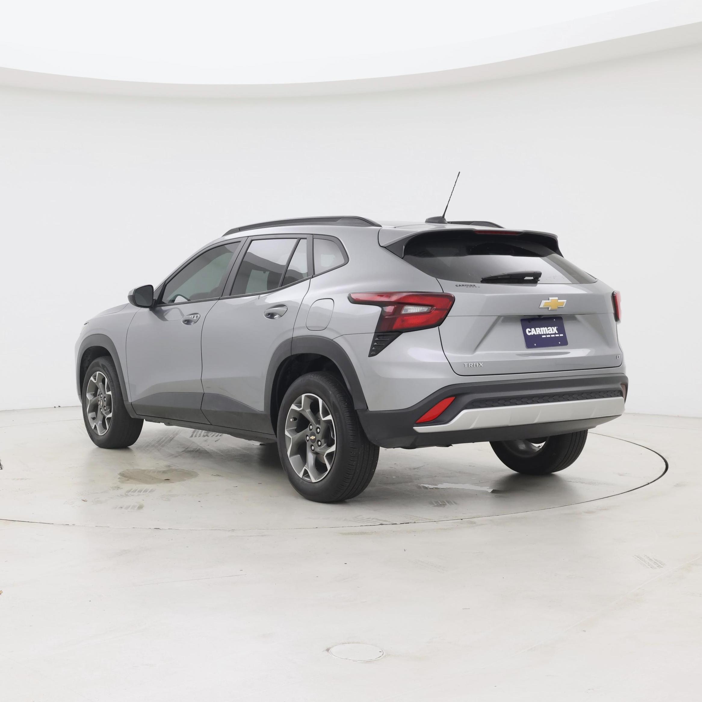 Thumbnail: 2024 Chevrolet Trax - 2
