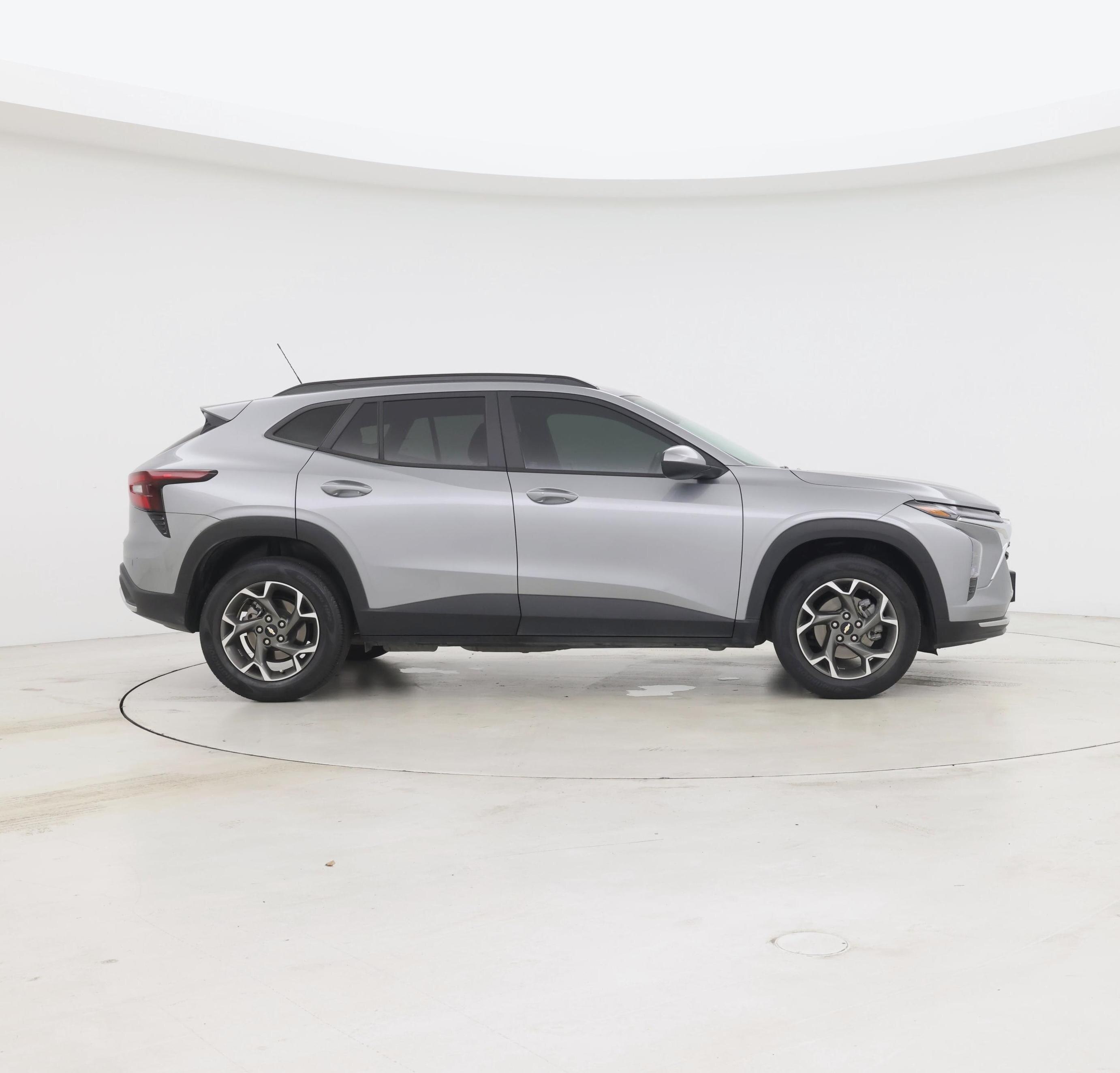 Thumbnail: 2024 Chevrolet Trax - 7