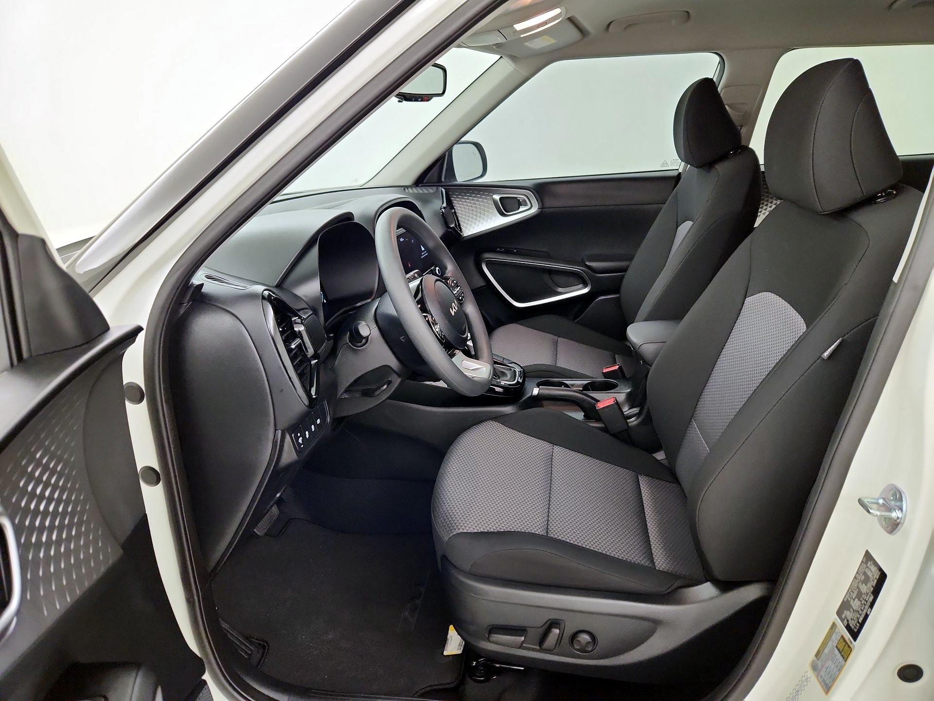 Thumbnail: 2025 Kia Soul - 11