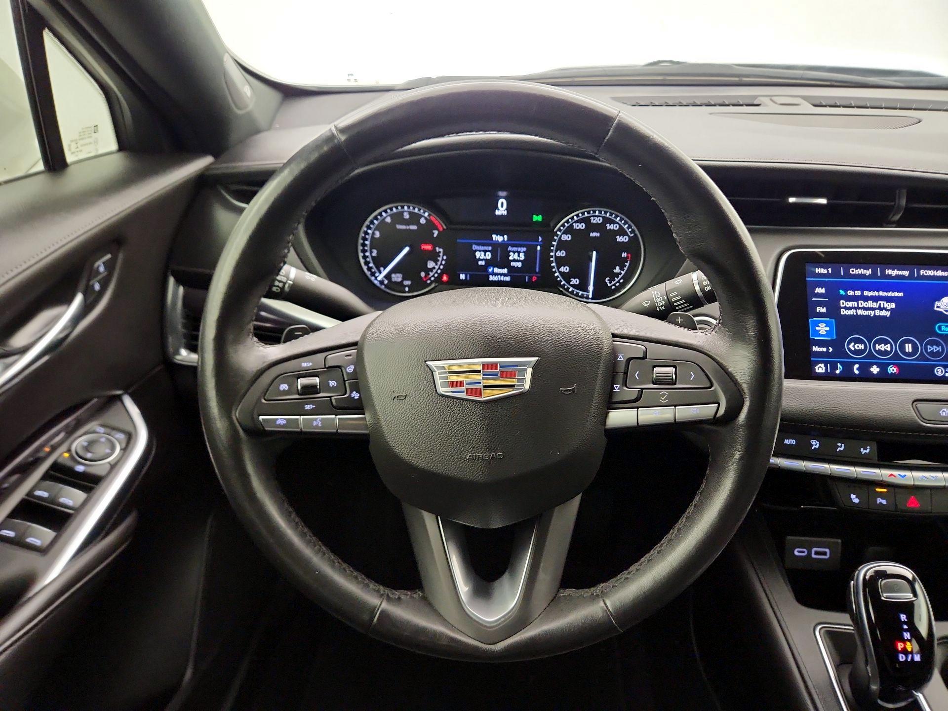 Thumbnail: 2021 Cadillac XT4 - 10