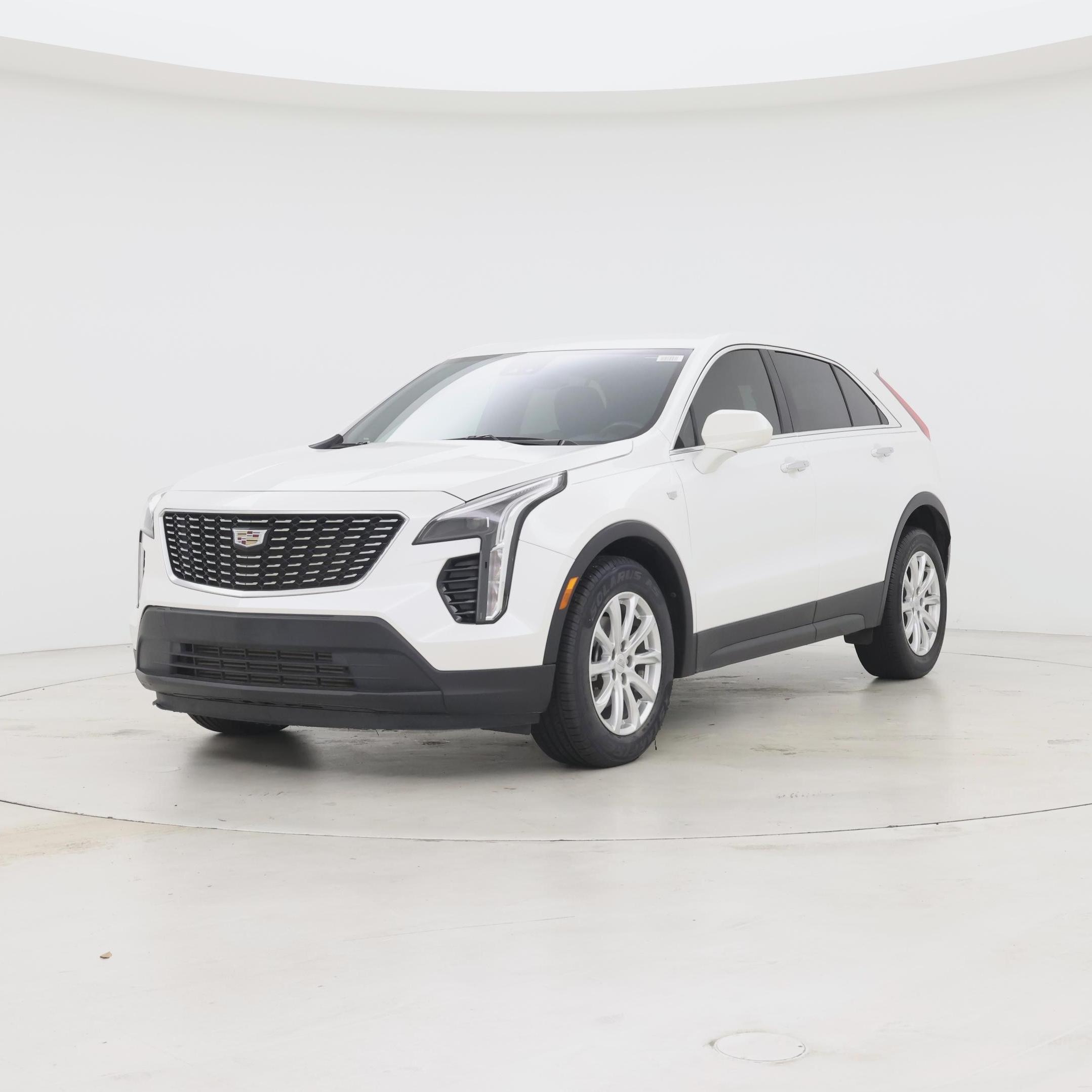 Thumbnail: 2021 Cadillac XT4 - 4