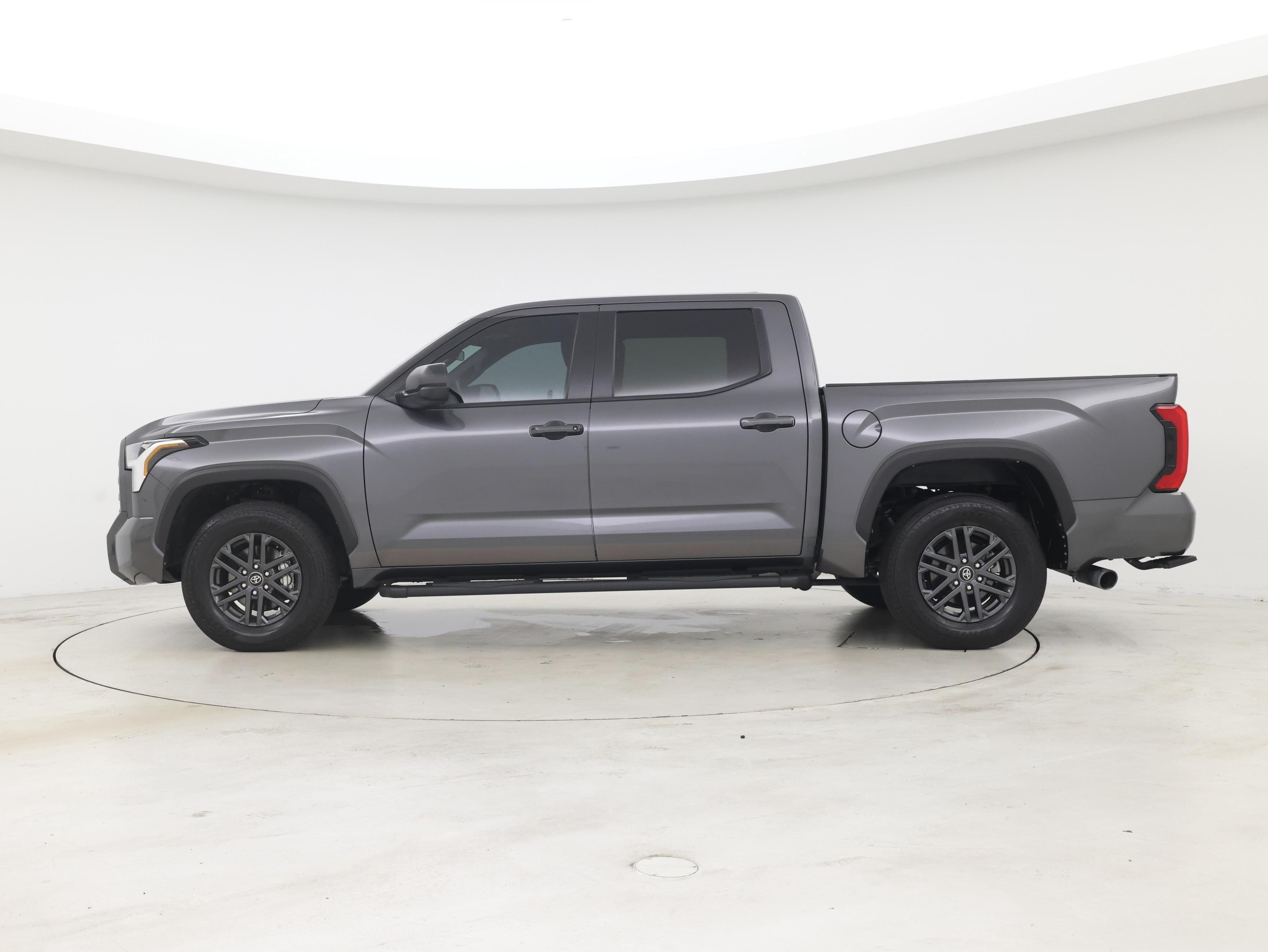 Thumbnail: 2025 Toyota Tundra - 3