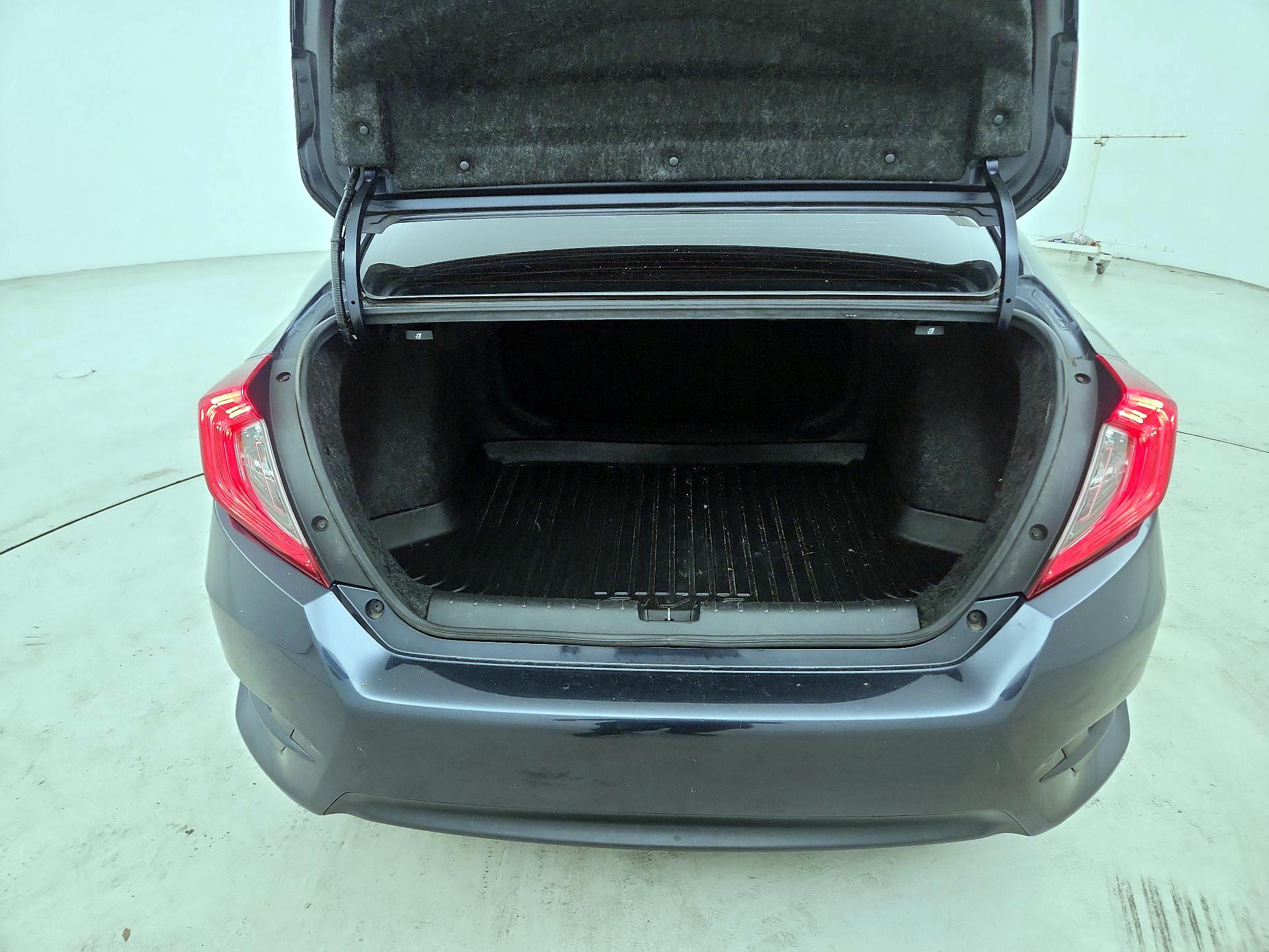 Thumbnail: 2017 Honda Civic - 19