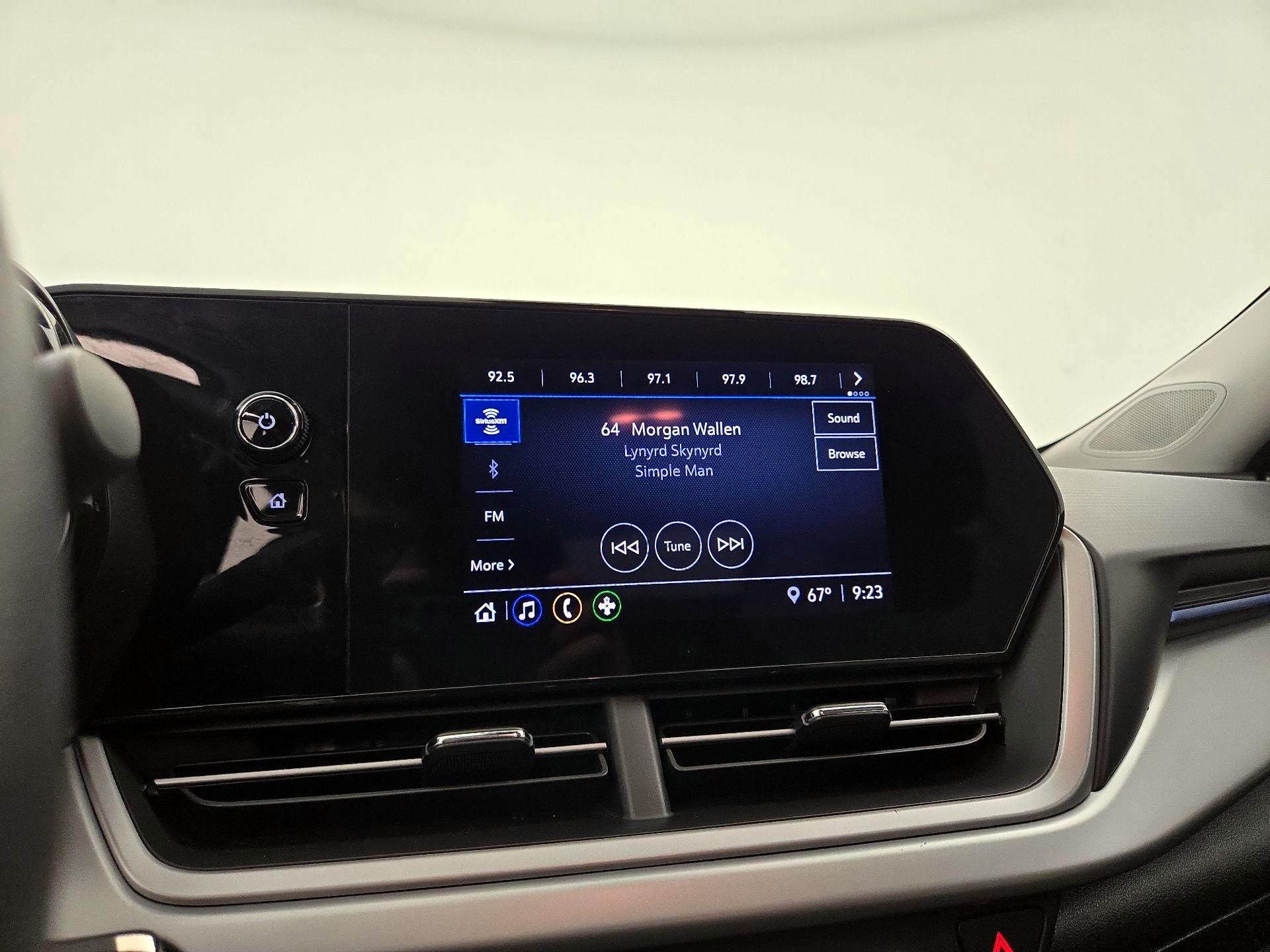Thumbnail: 2024 Chevrolet Trax - 15