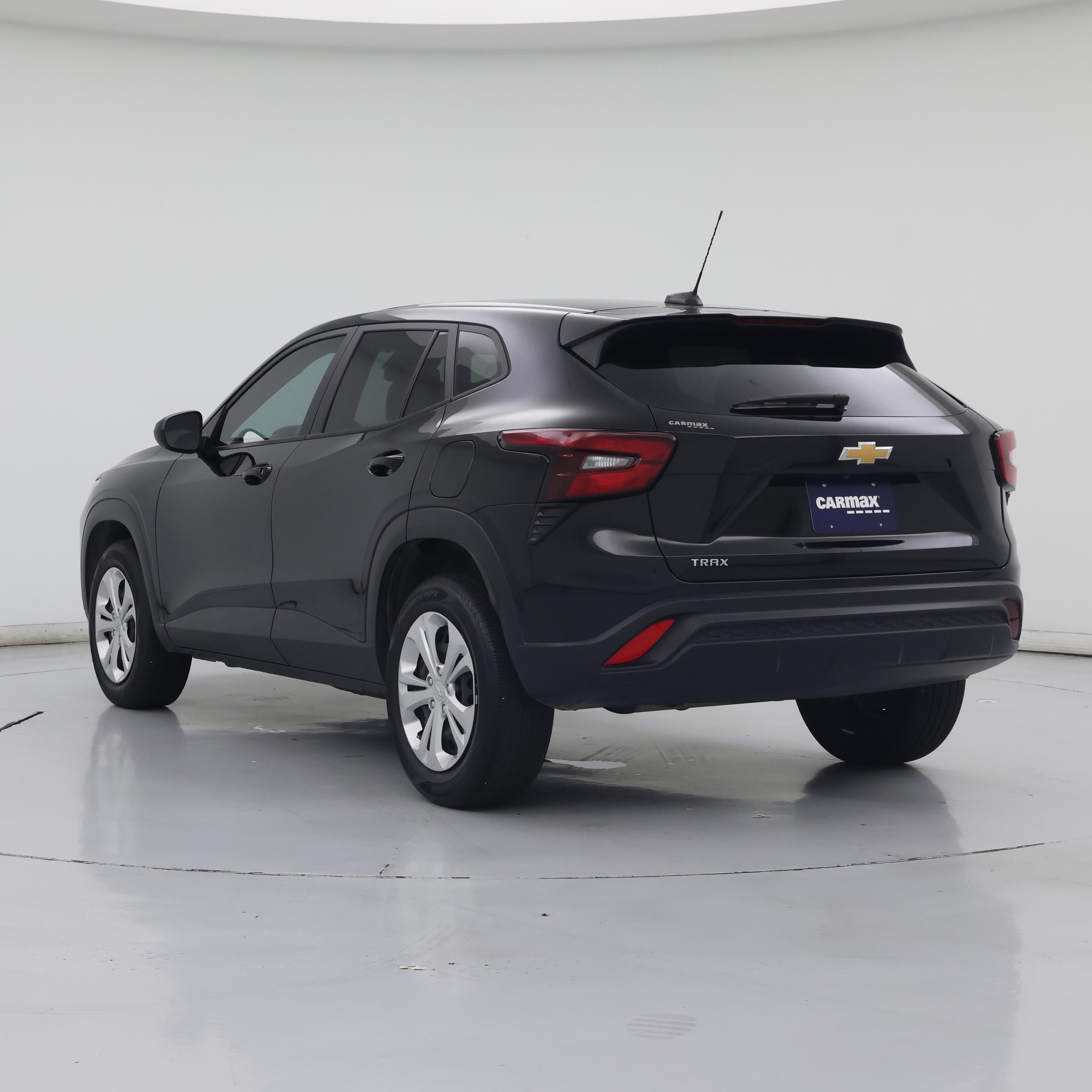 Thumbnail: 2024 Chevrolet Trax - 2