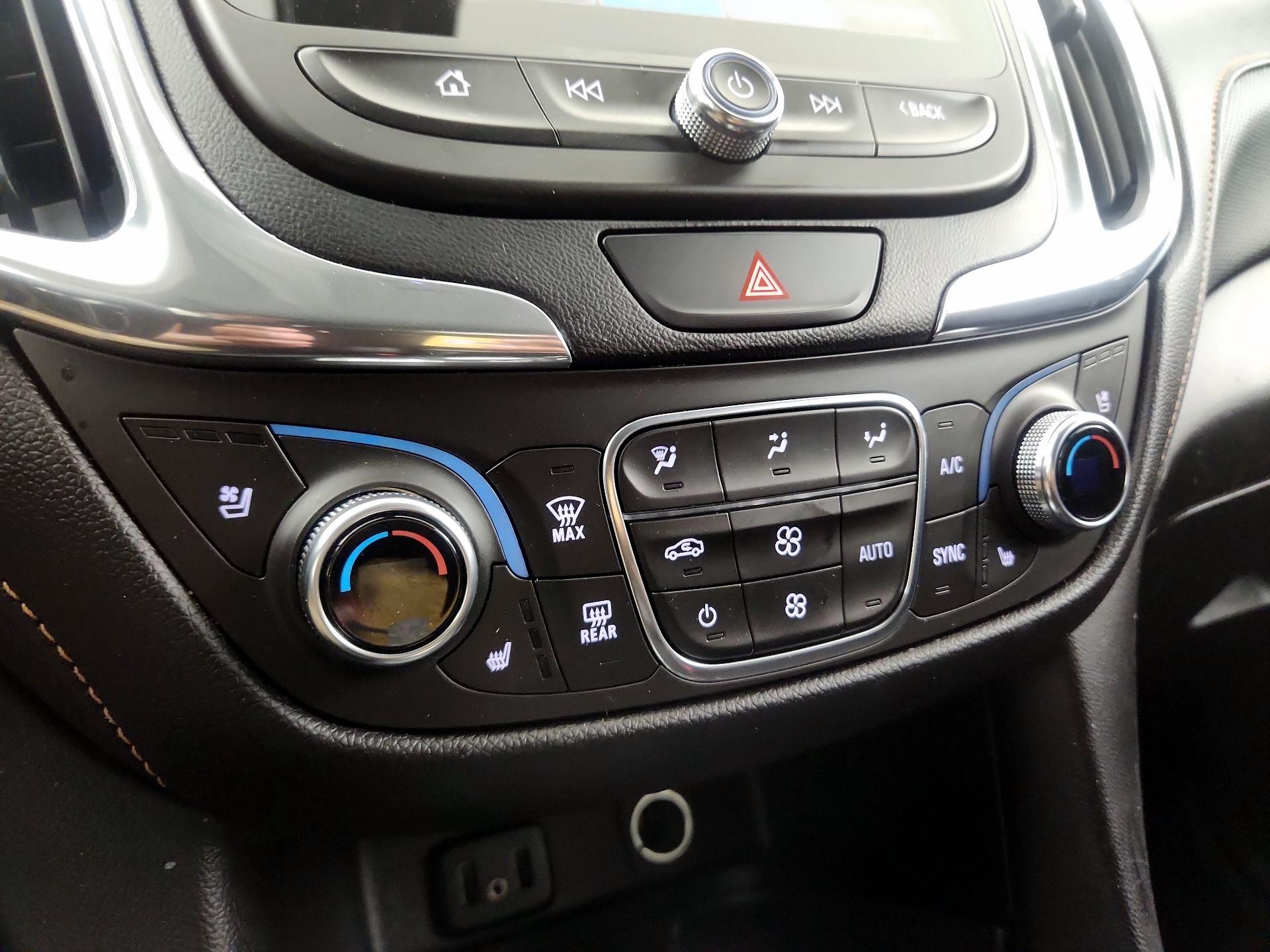 Thumbnail: 2018 Chevrolet Equinox - 15