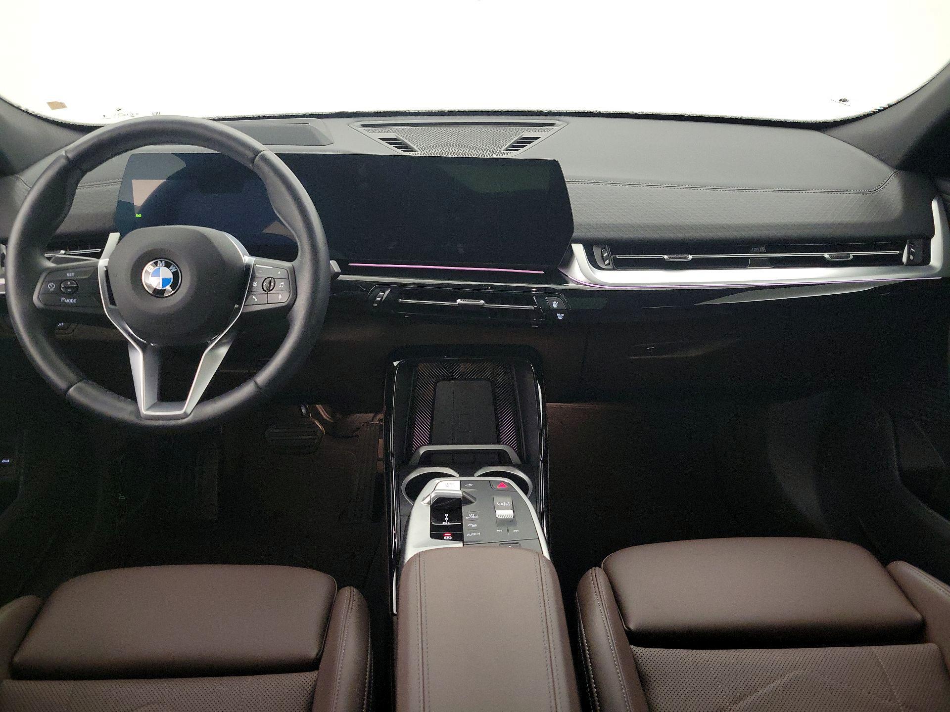 Thumbnail: 2025 BMW X2 - 9
