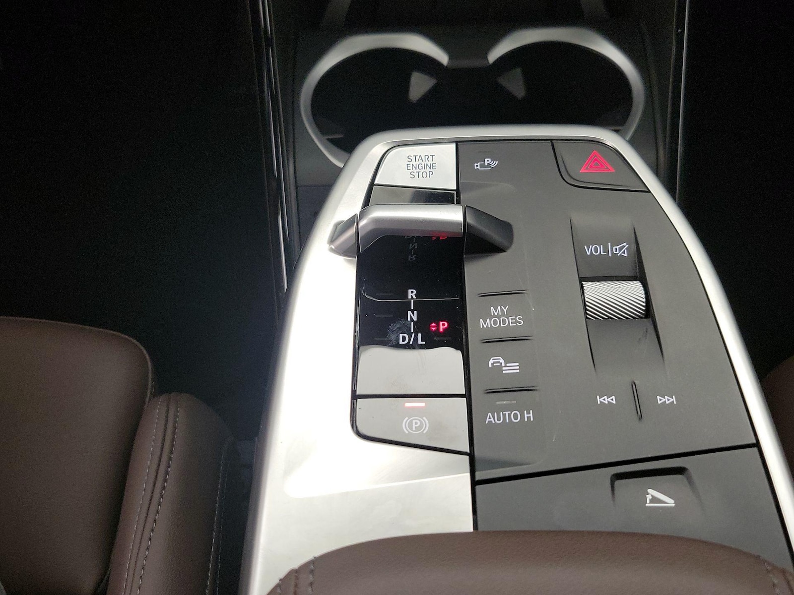 2025 BMW X2 28i - Photo 18